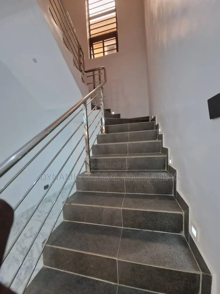 Furnished 5bdrm Duplex in Omole Phase2 for rent