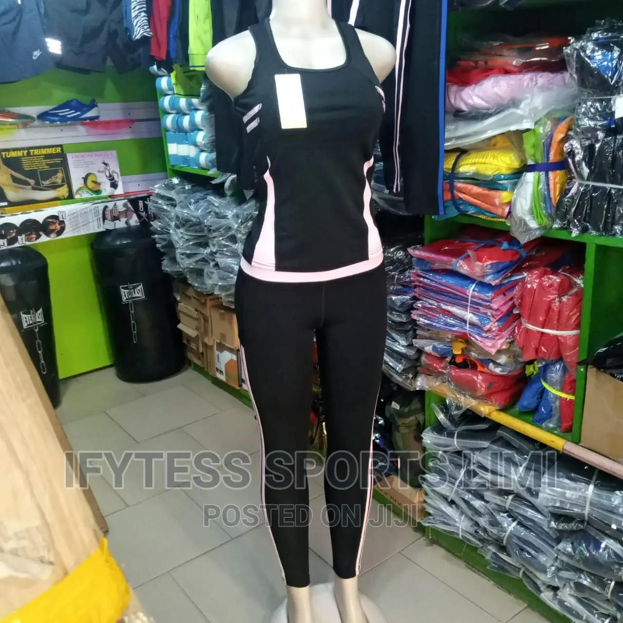 Female Up and Down Gym Wears