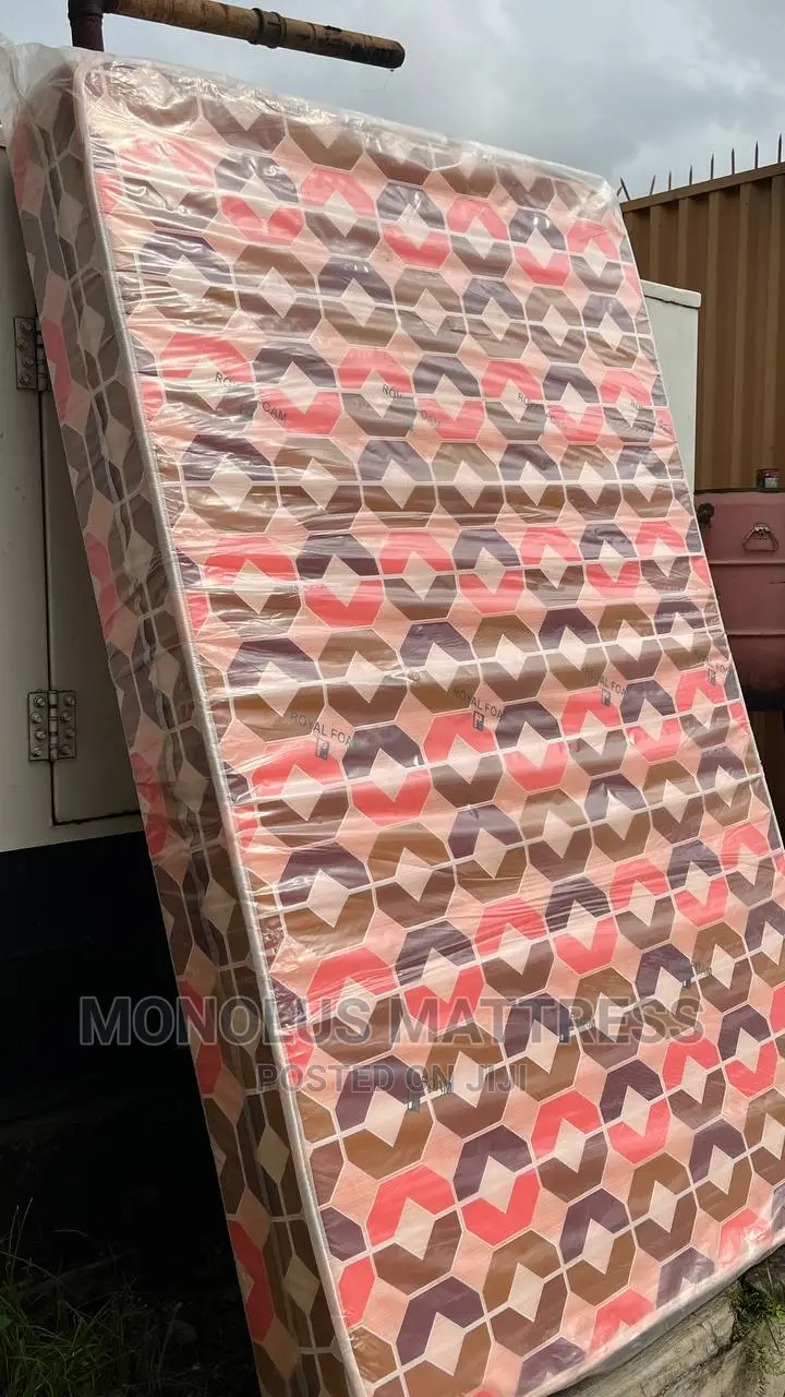 4 by 6 by 8" Royal Foam Gallant Mattress