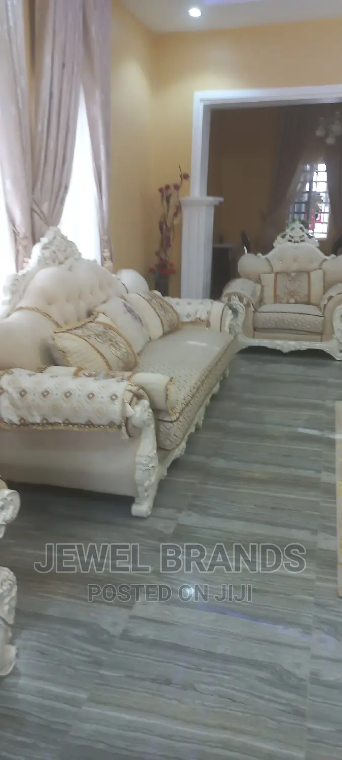 Royal Sofa 7 Seater