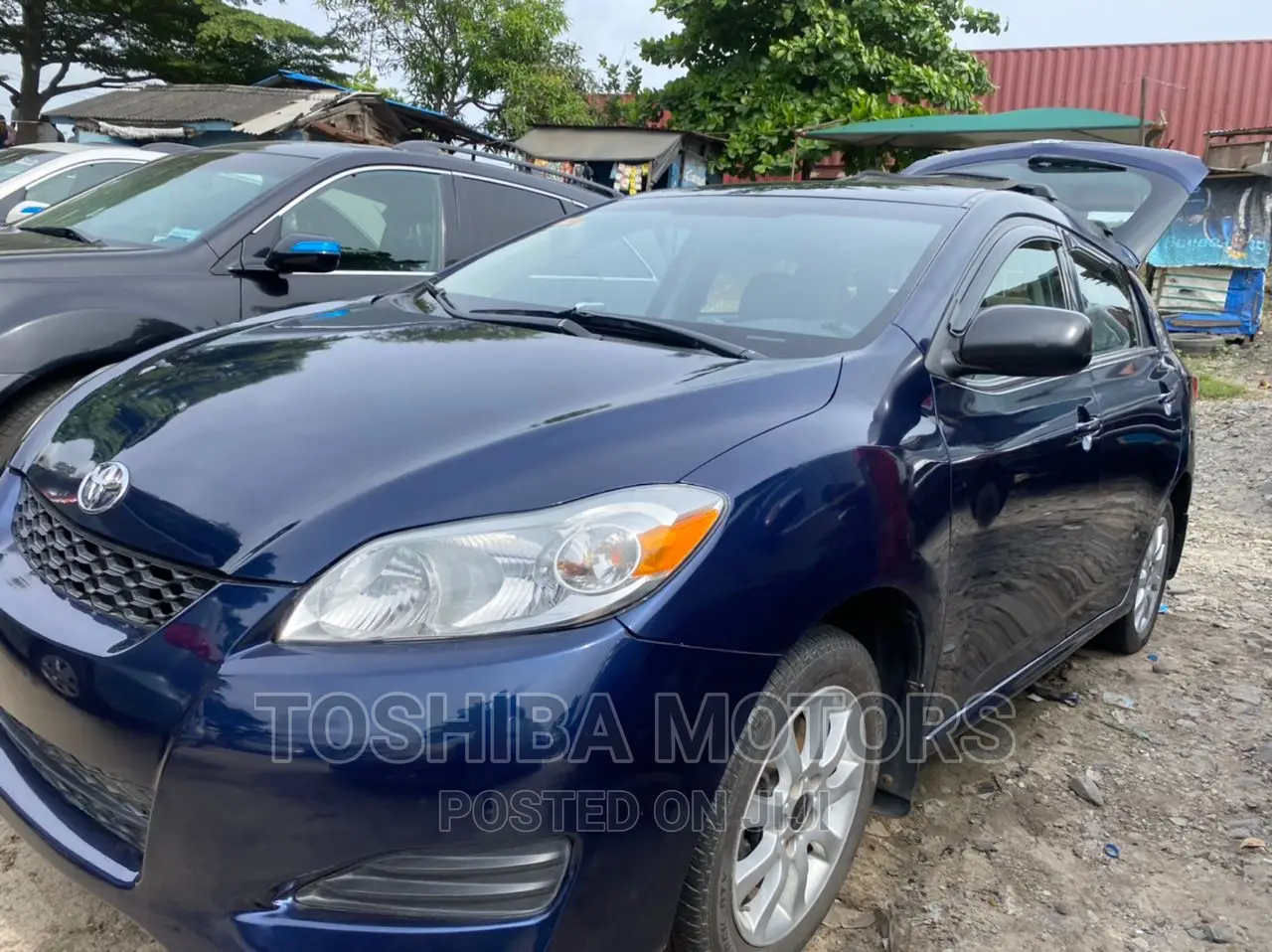 Toyota Matrix Hatchback FWD (1.8L 4cyl 5M) 2010 Blue