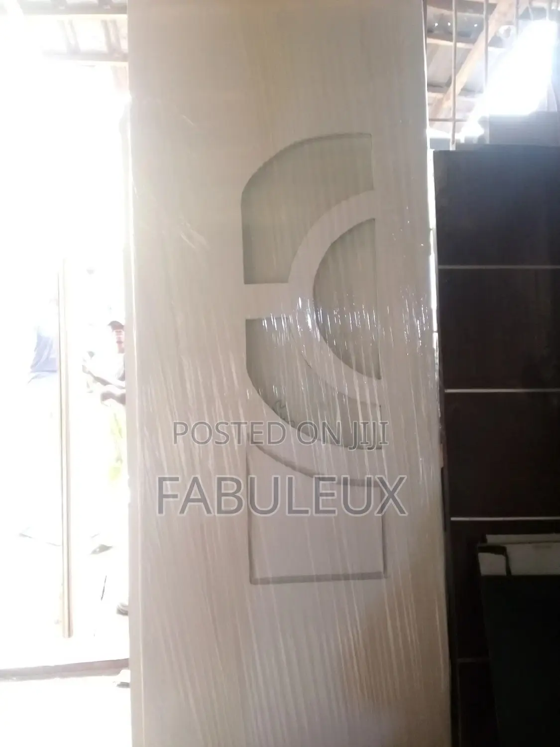 Beautifully Designed HDF Door With Frame and Architrave
