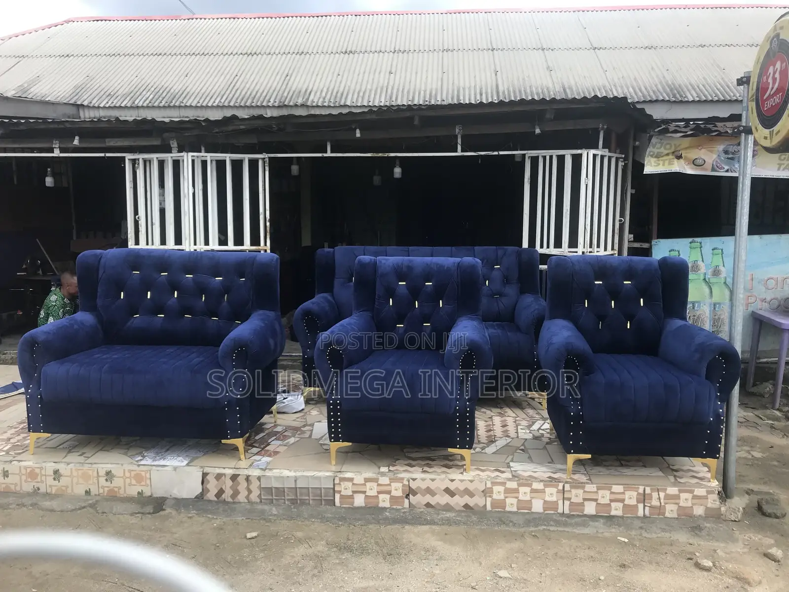 Solid Interior Full Set of Blue Velvet.