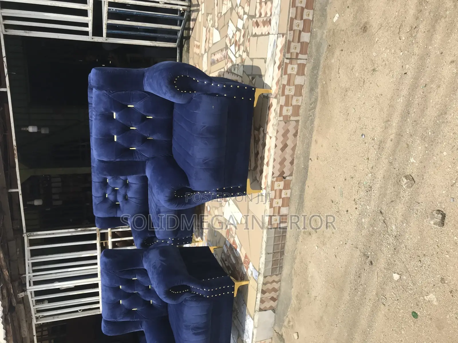 Solid Interior Full Set of Blue Velvet.