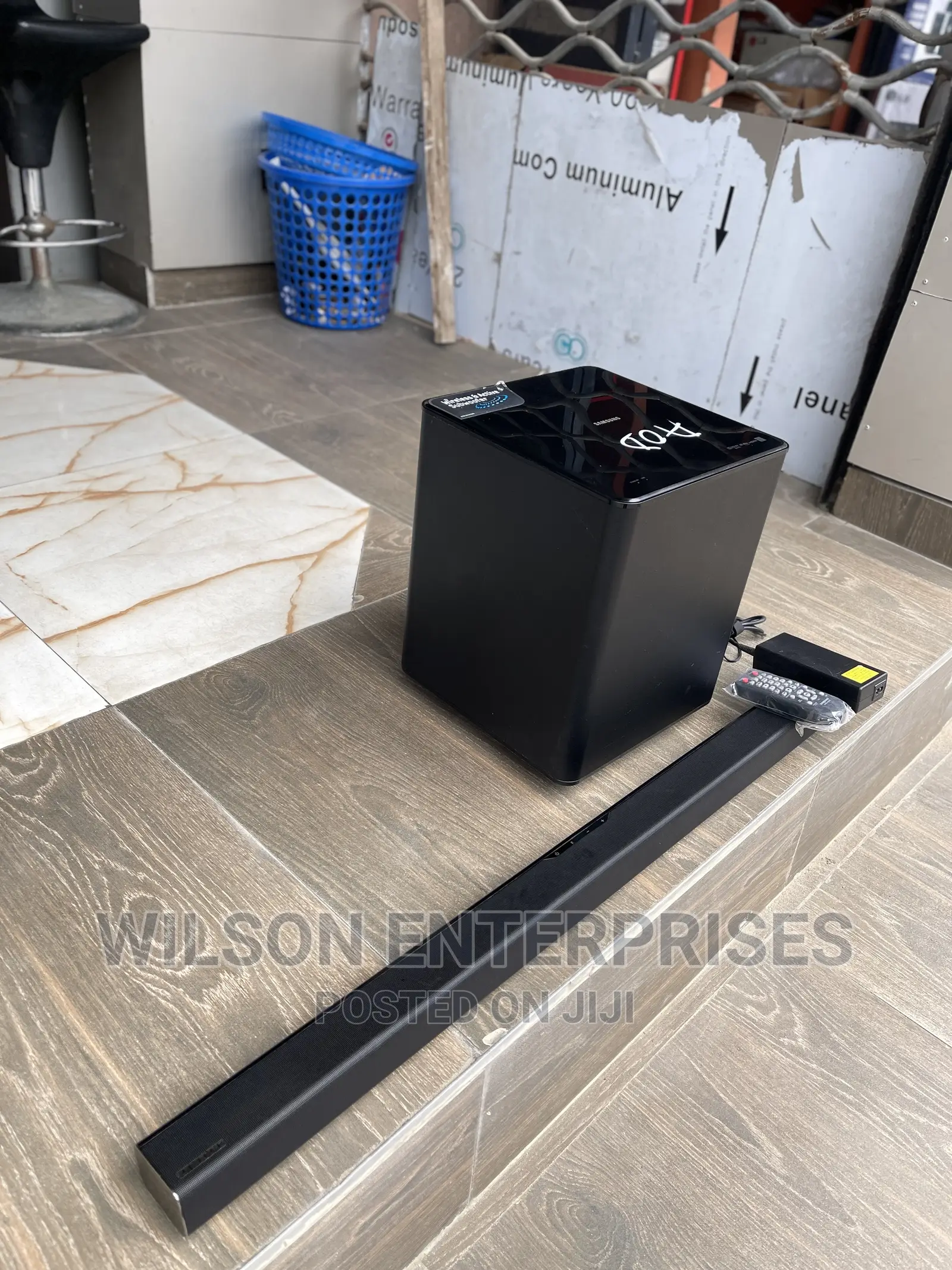 Samsung 320W BASS BLASTER 2.1 Soundbar
