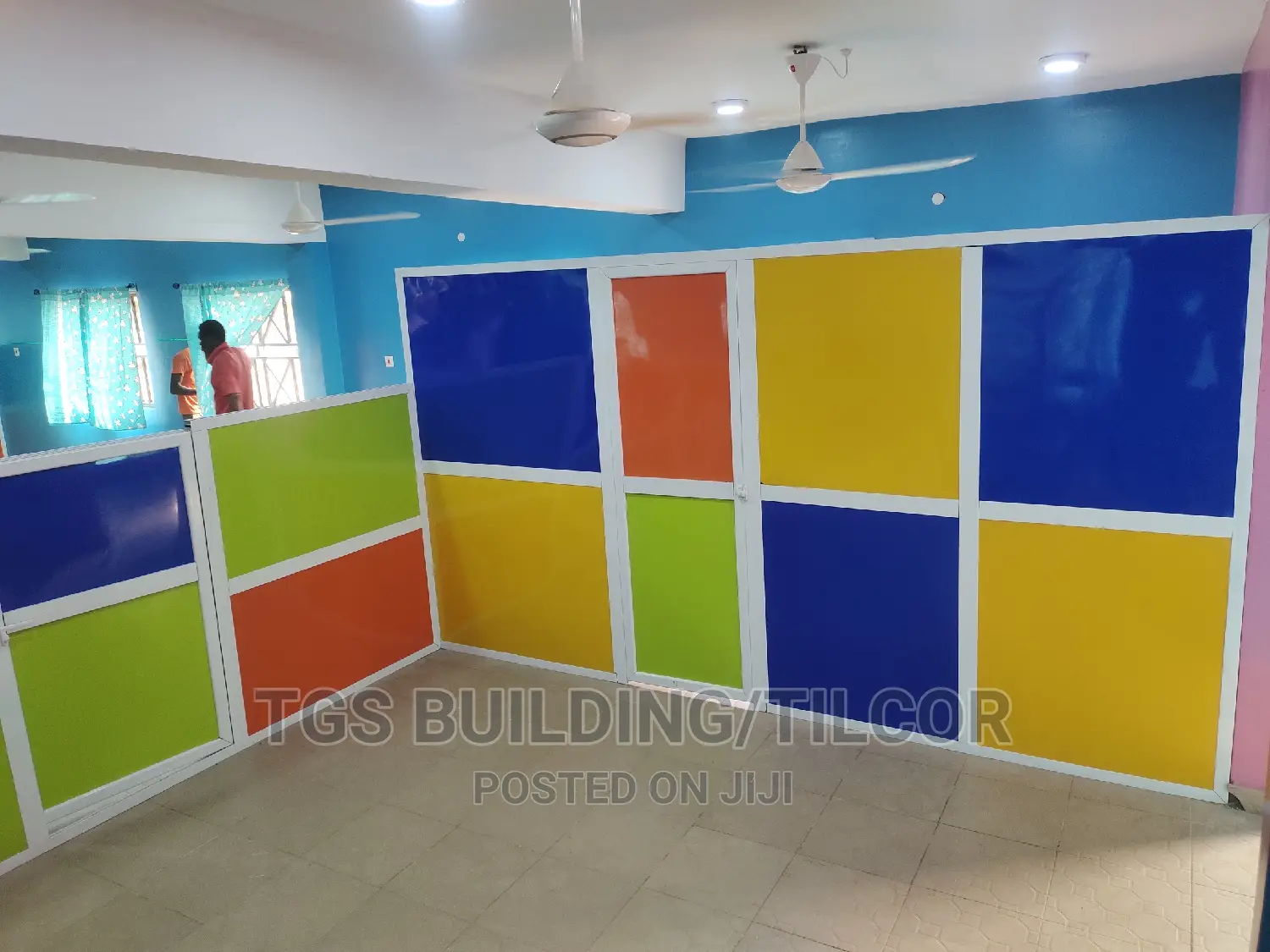 Aluminum Partitioning With Acco Board