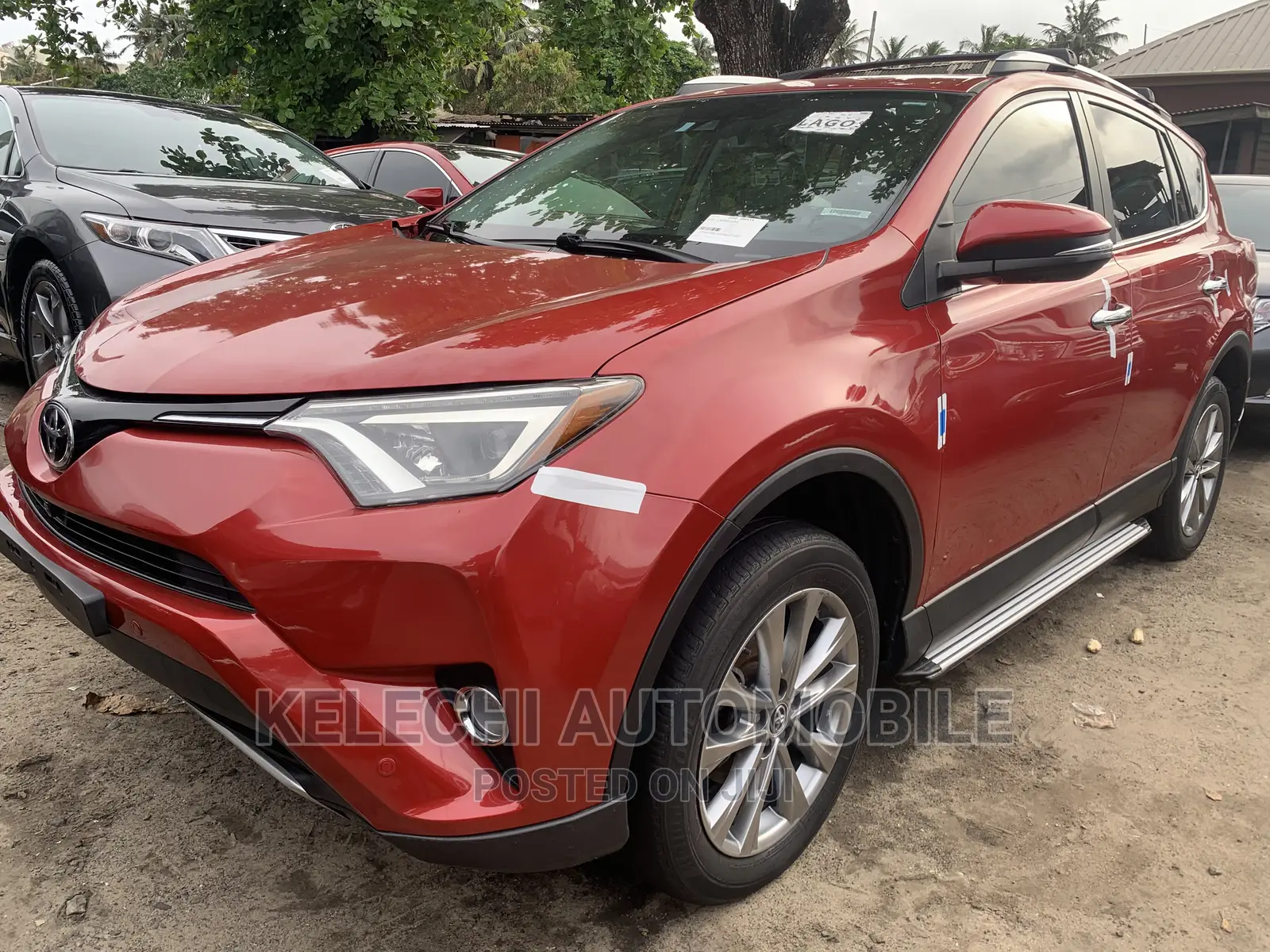 Toyota RAV4 2017 Red