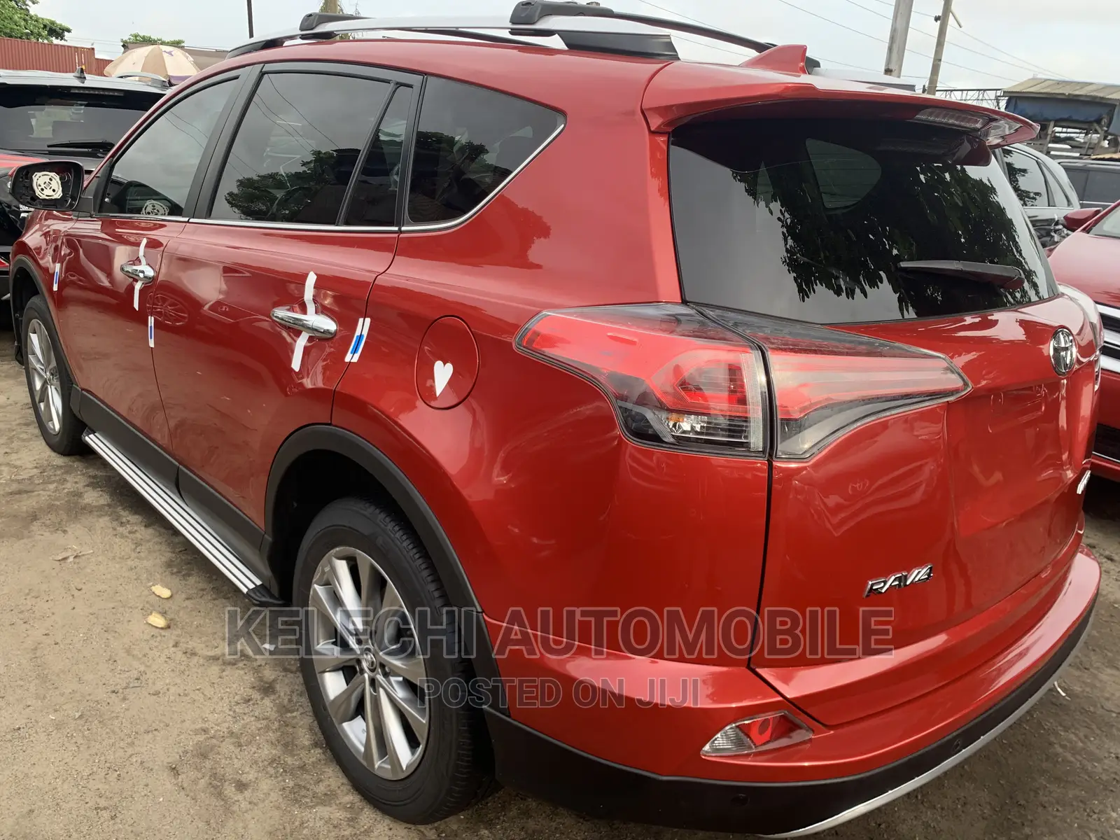 Toyota RAV4 2017 Red