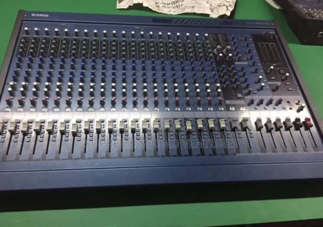 MG 24/14fx Channel Yamaha Mixer