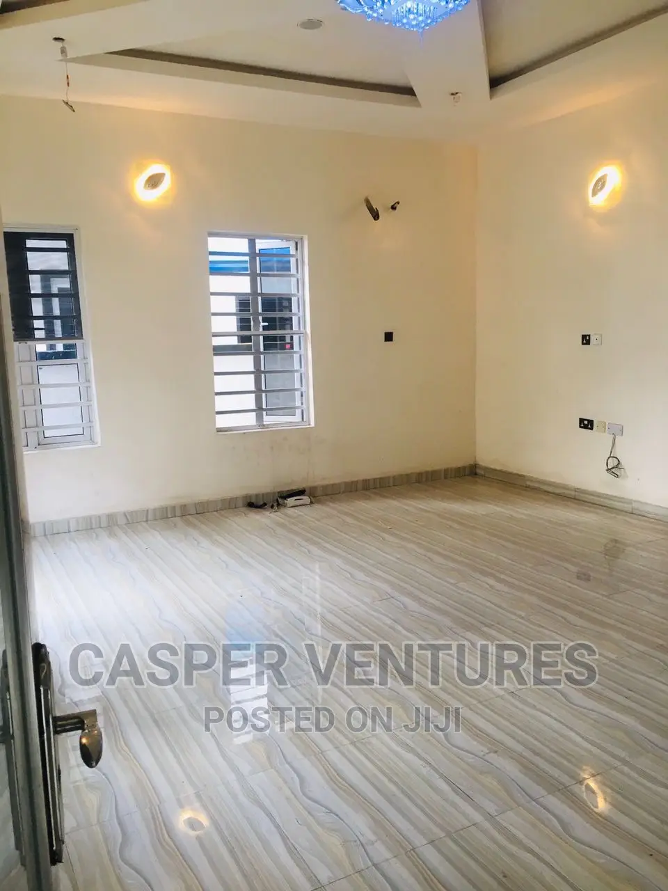 Mini Flat in Osapa Estate for rent