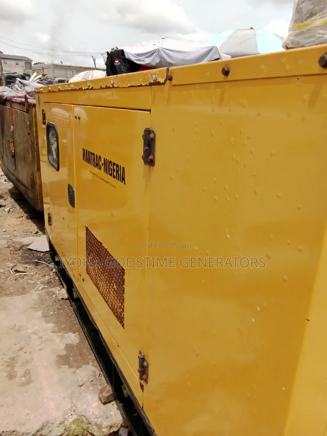 100kva Mantrac Perkins Soundproof Generator 2400 Running