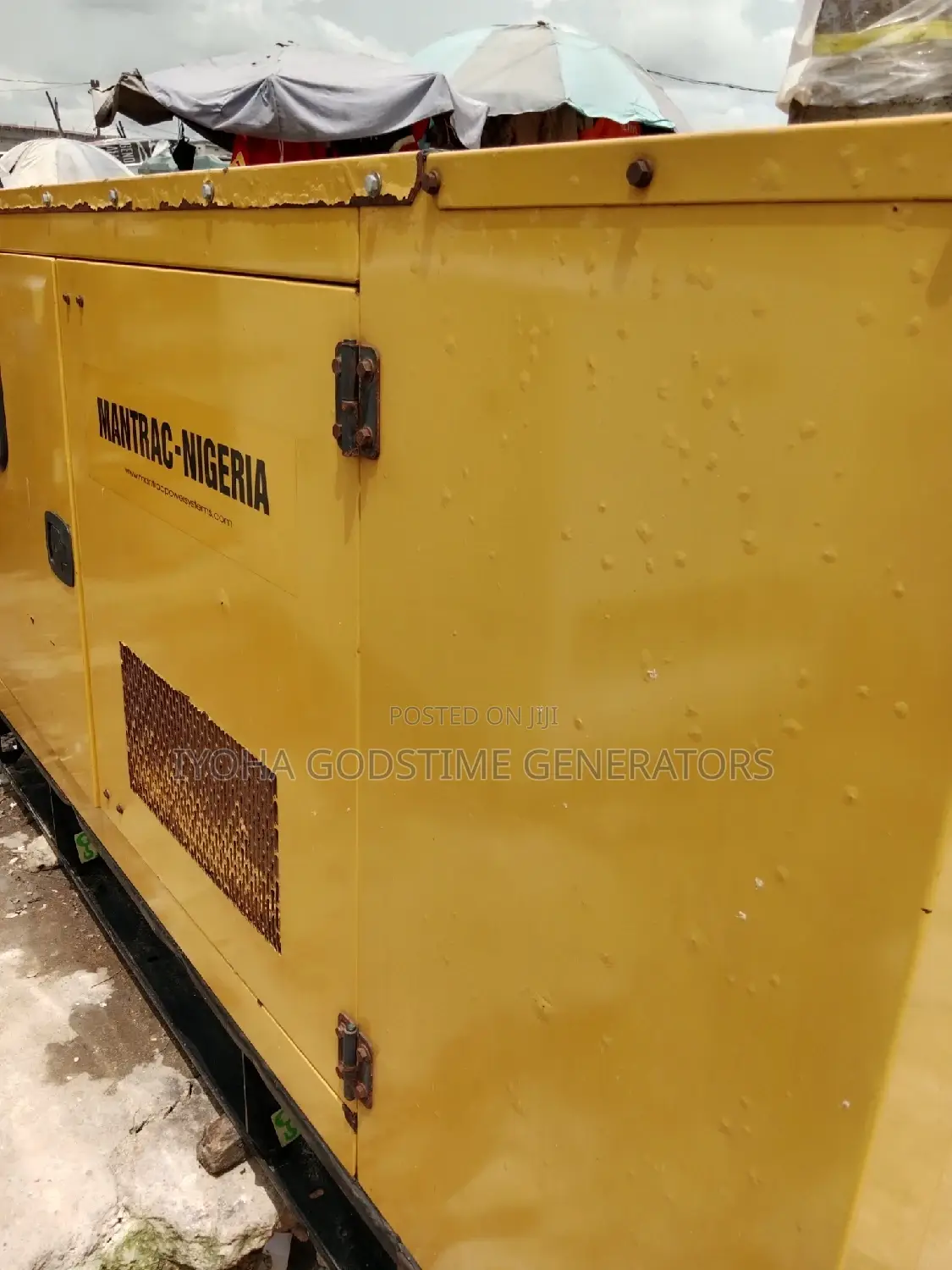 100kva Mantrac Perkins Soundproof Generator 2400 Running