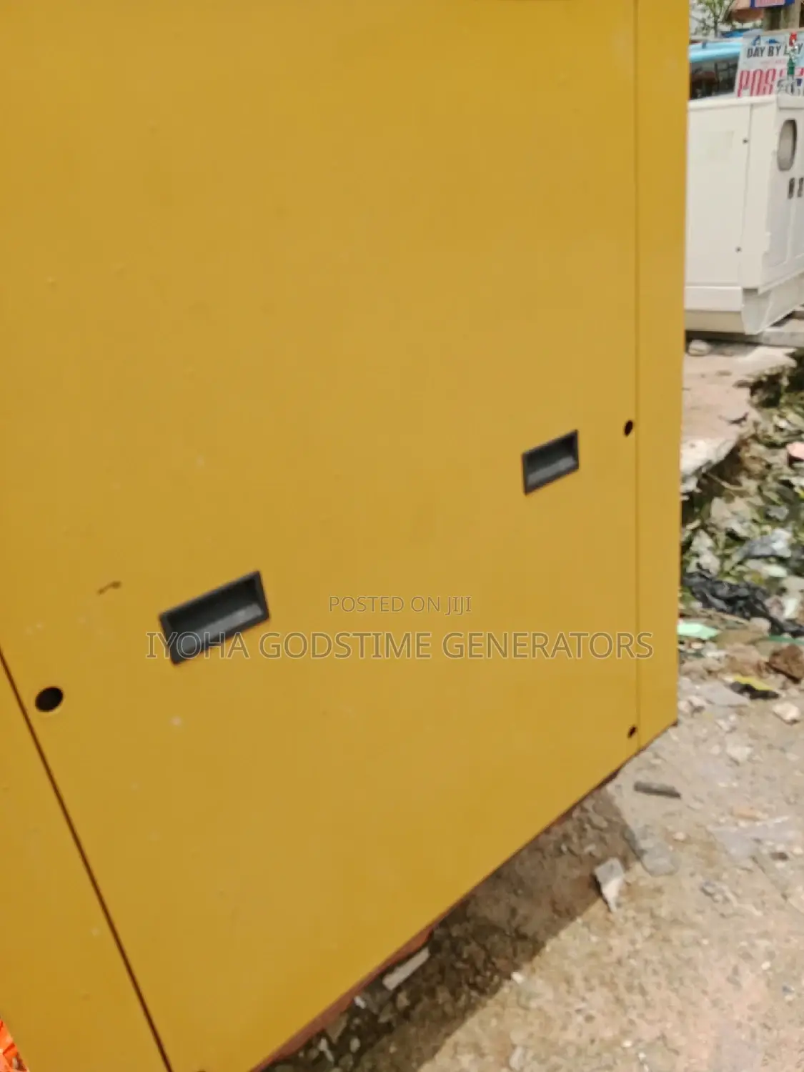 100kva Mantrac Perkins Soundproof Generator 2400 Running