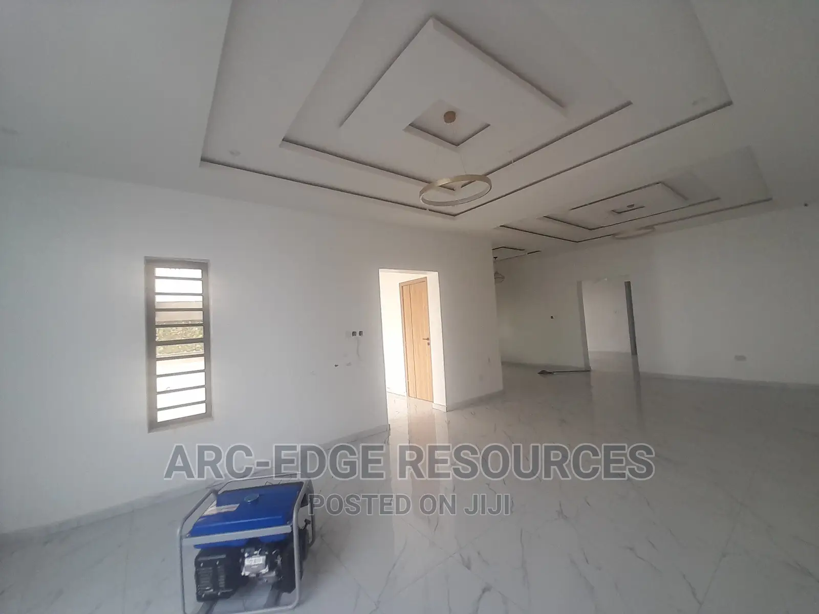 5bdrm Duplex in Lekki Phase 1 for sale