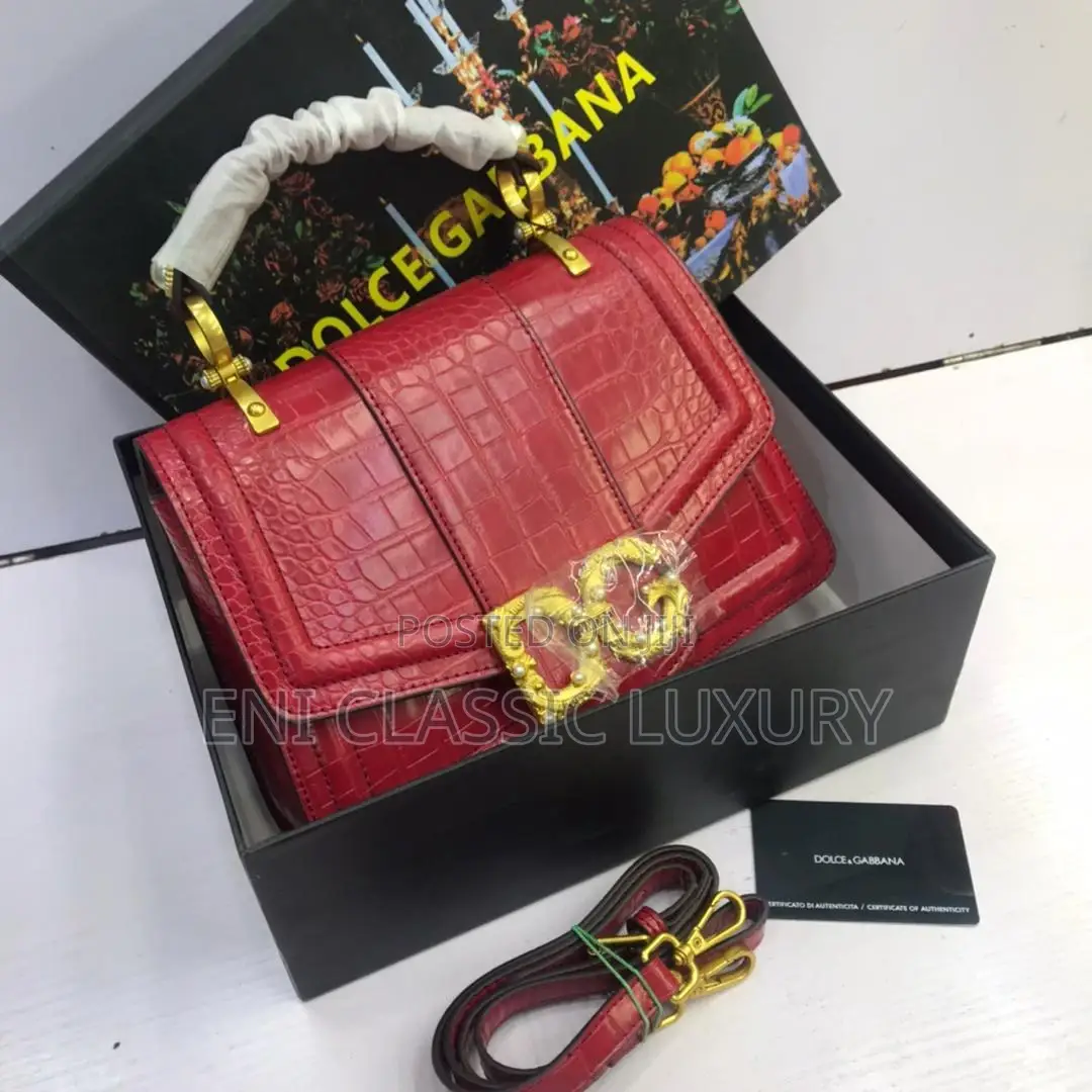 Super High Quality Luxury Outfit Dolce Gabbana Available
