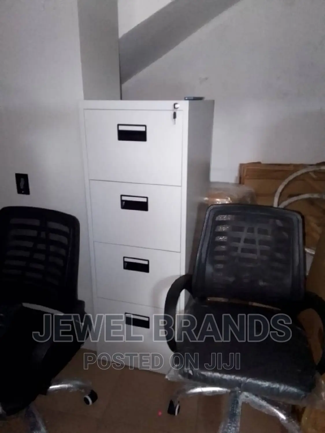 Office Cabinet With 4 Drawers
