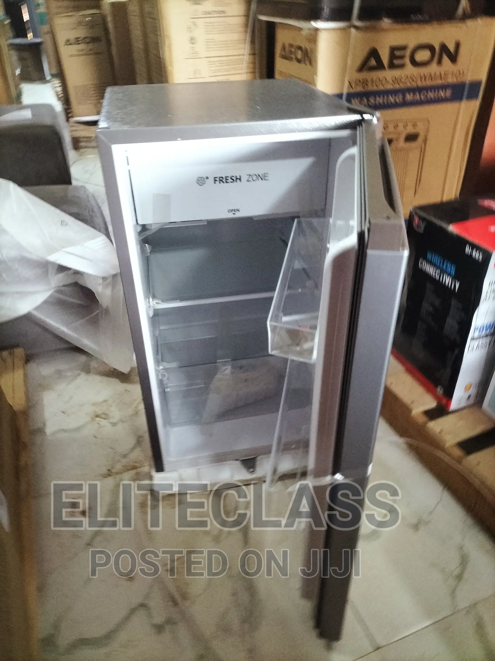 Best Selling Hisense 121 Litres Refrigerator (REF121DR)