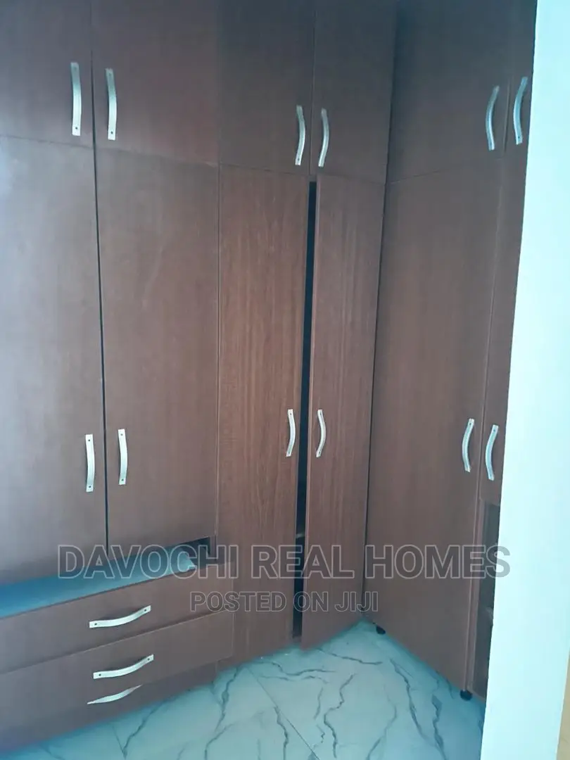 4bdrm Duplex in Chevron Second Toll, Lekki for rent