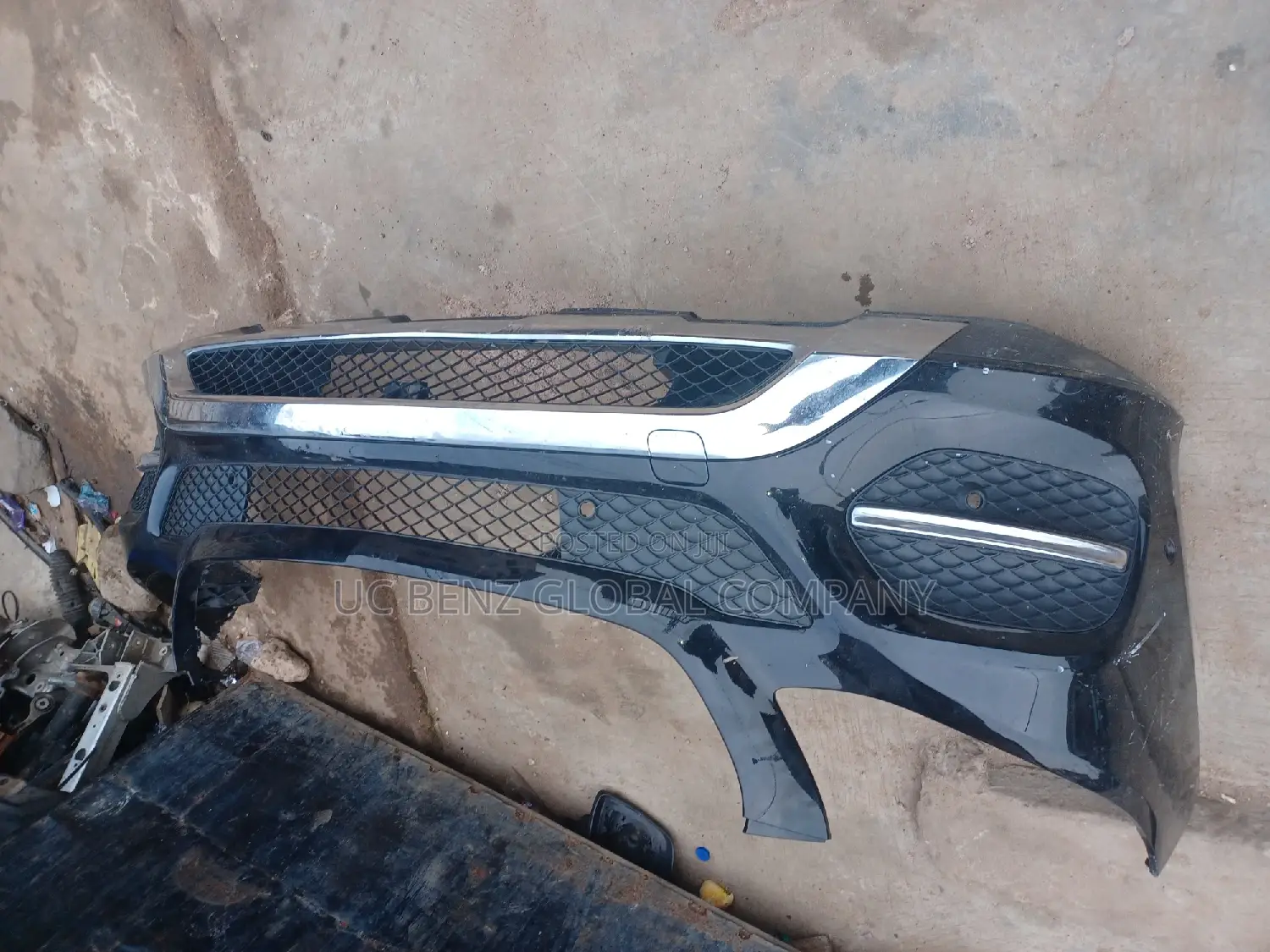 Front Bumper GLE350 2017/18 Direct Tokunbo