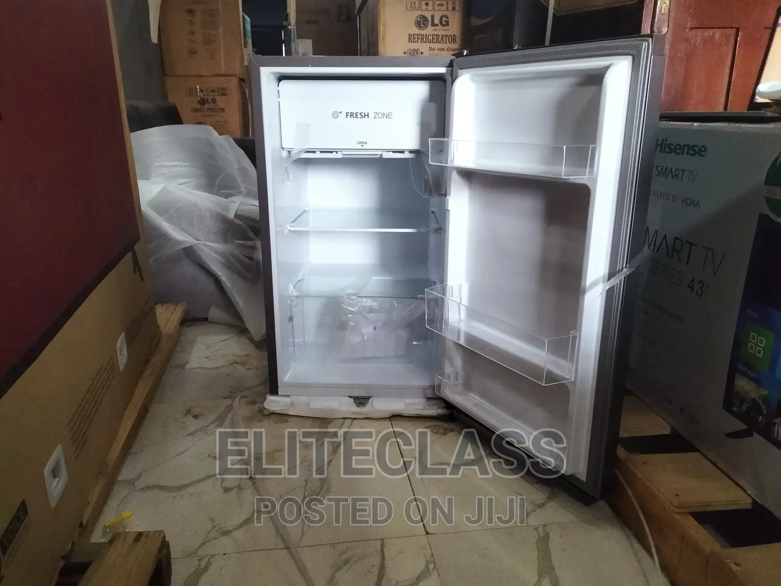 Nuber One Hisense 121 Litres Refrigerator (REF121DR)