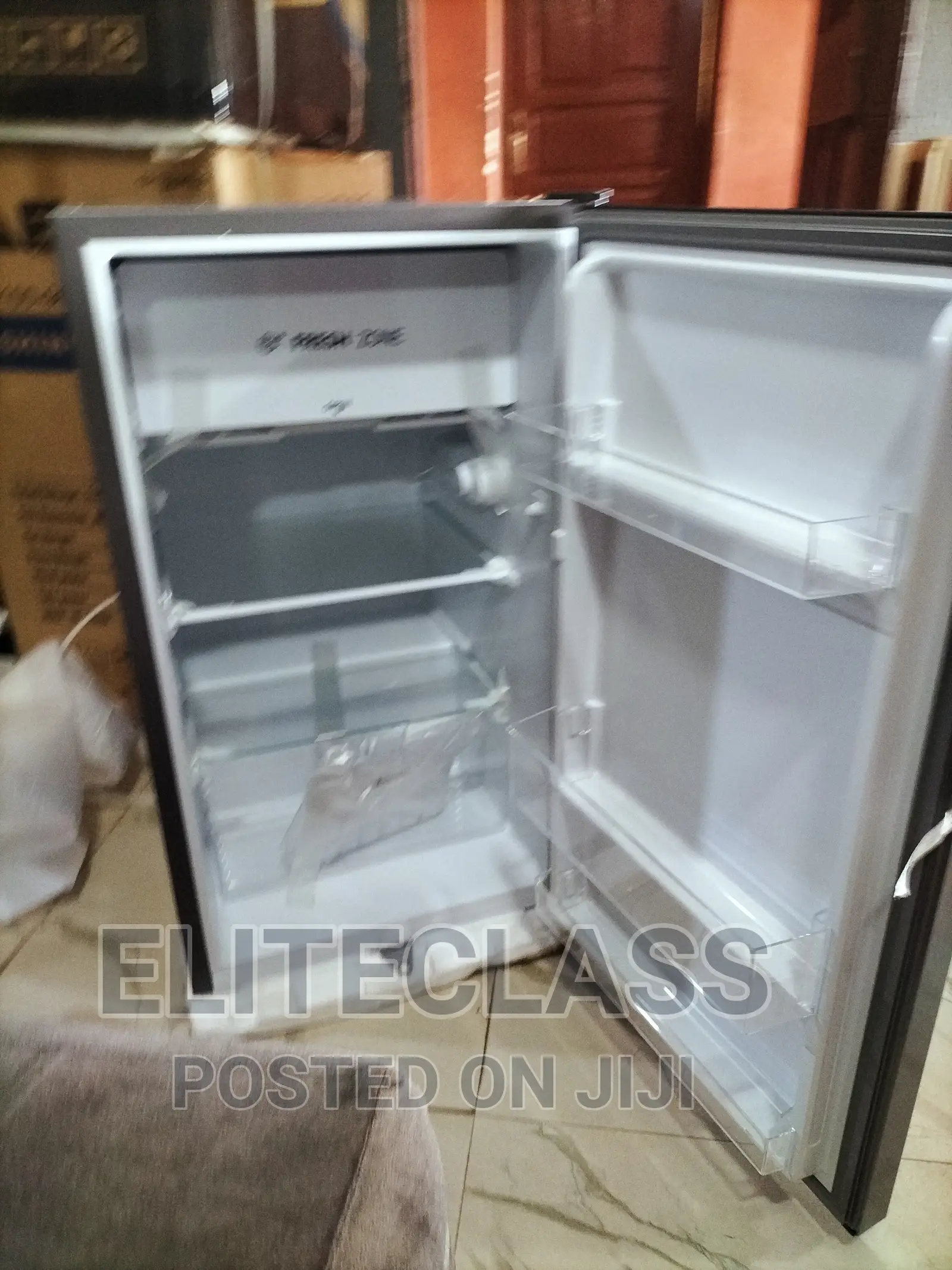 Nuber One Hisense 121 Litres Refrigerator (REF121DR)