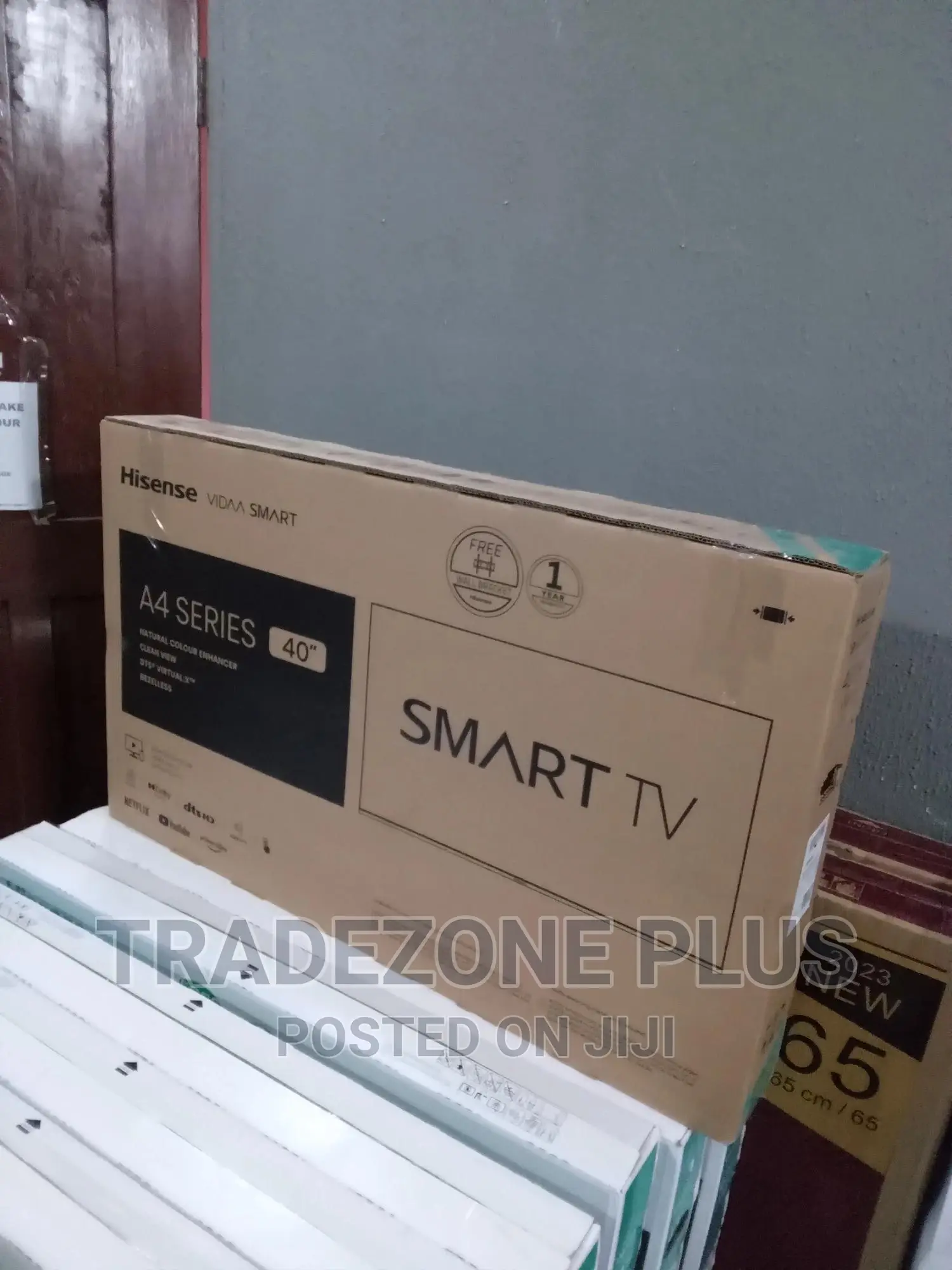 Brand New Hisense 40'' Vidaa Smart Tv+Youtube+Netflix