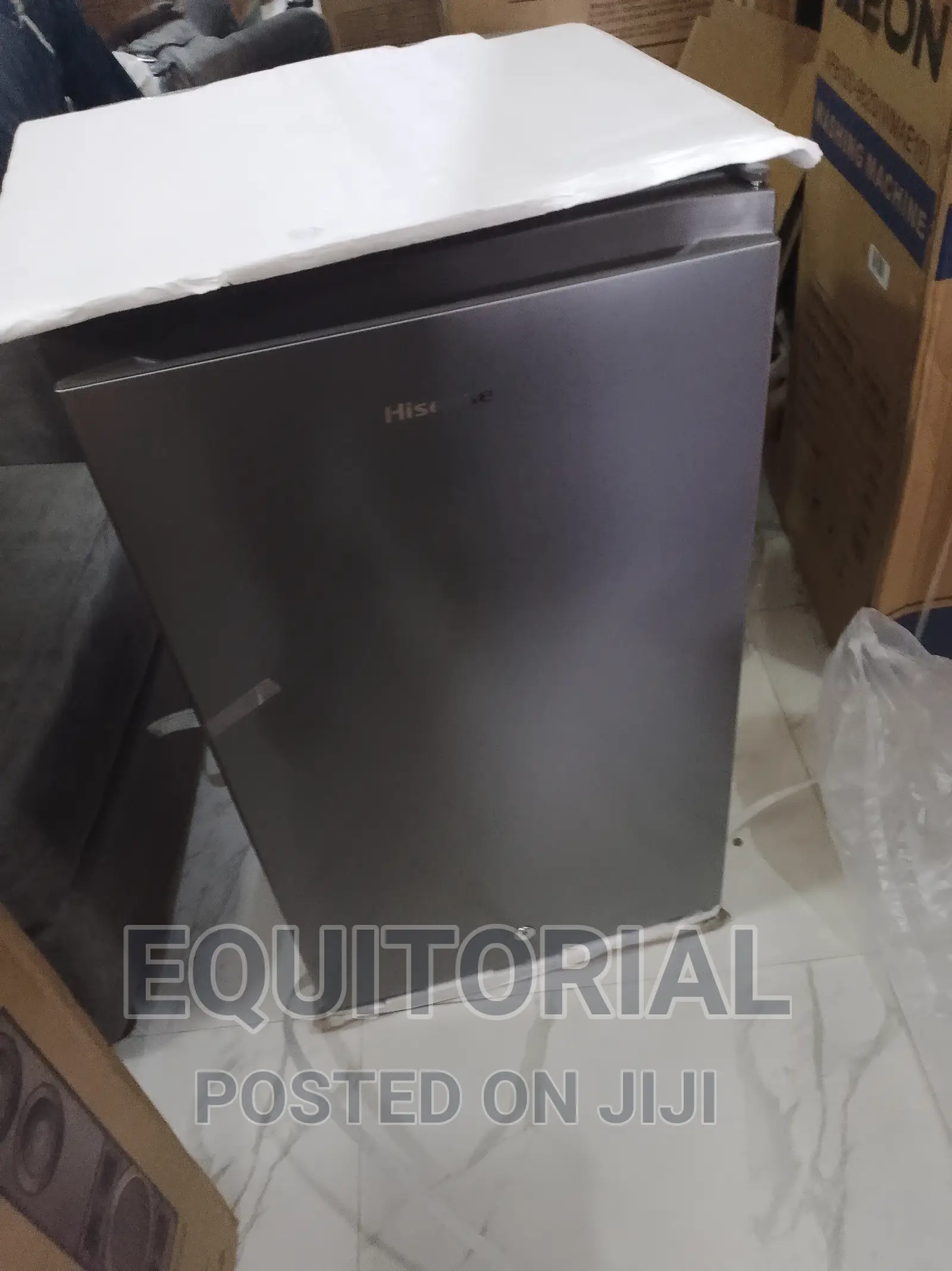 Single Door 100 L Refrigerator - Ref121dr