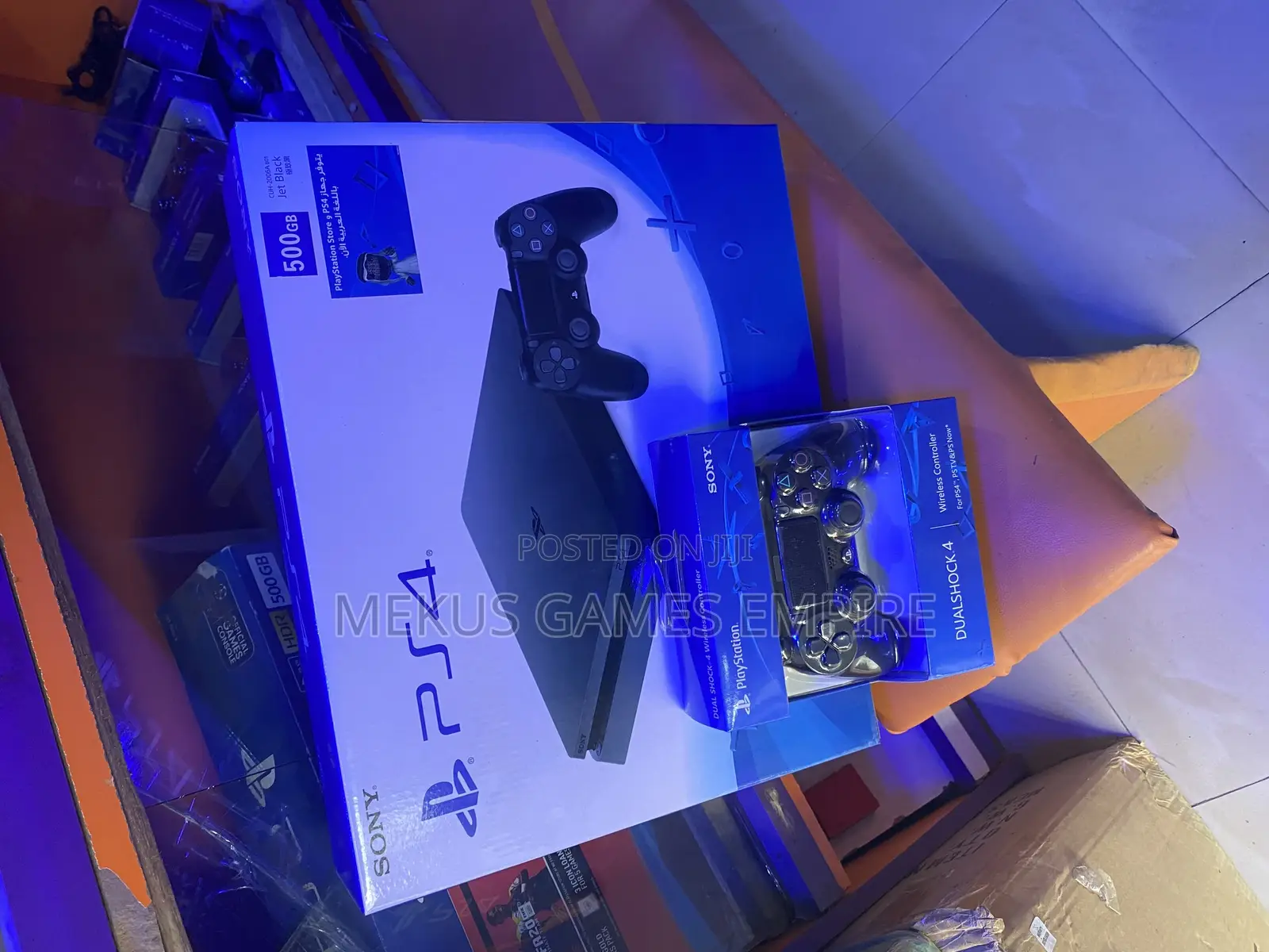 Playstation 4 Slim + Extra Controller