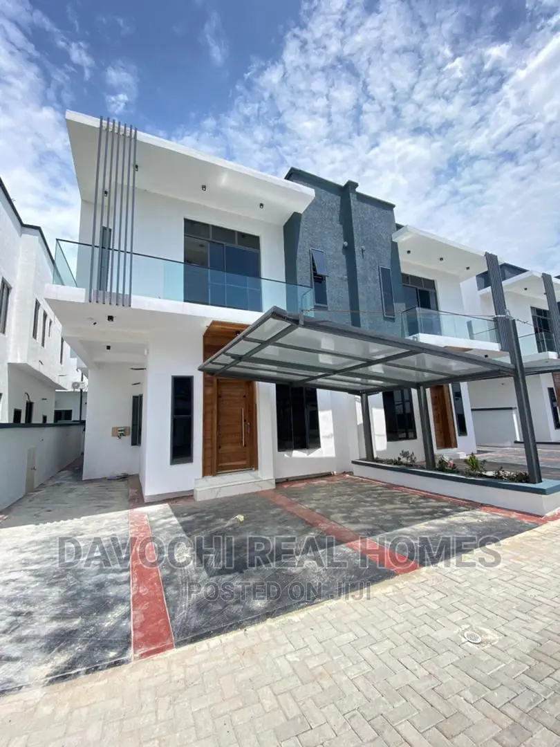 4bdrm Duplex in Chevron Second Toll, Lekki for sale