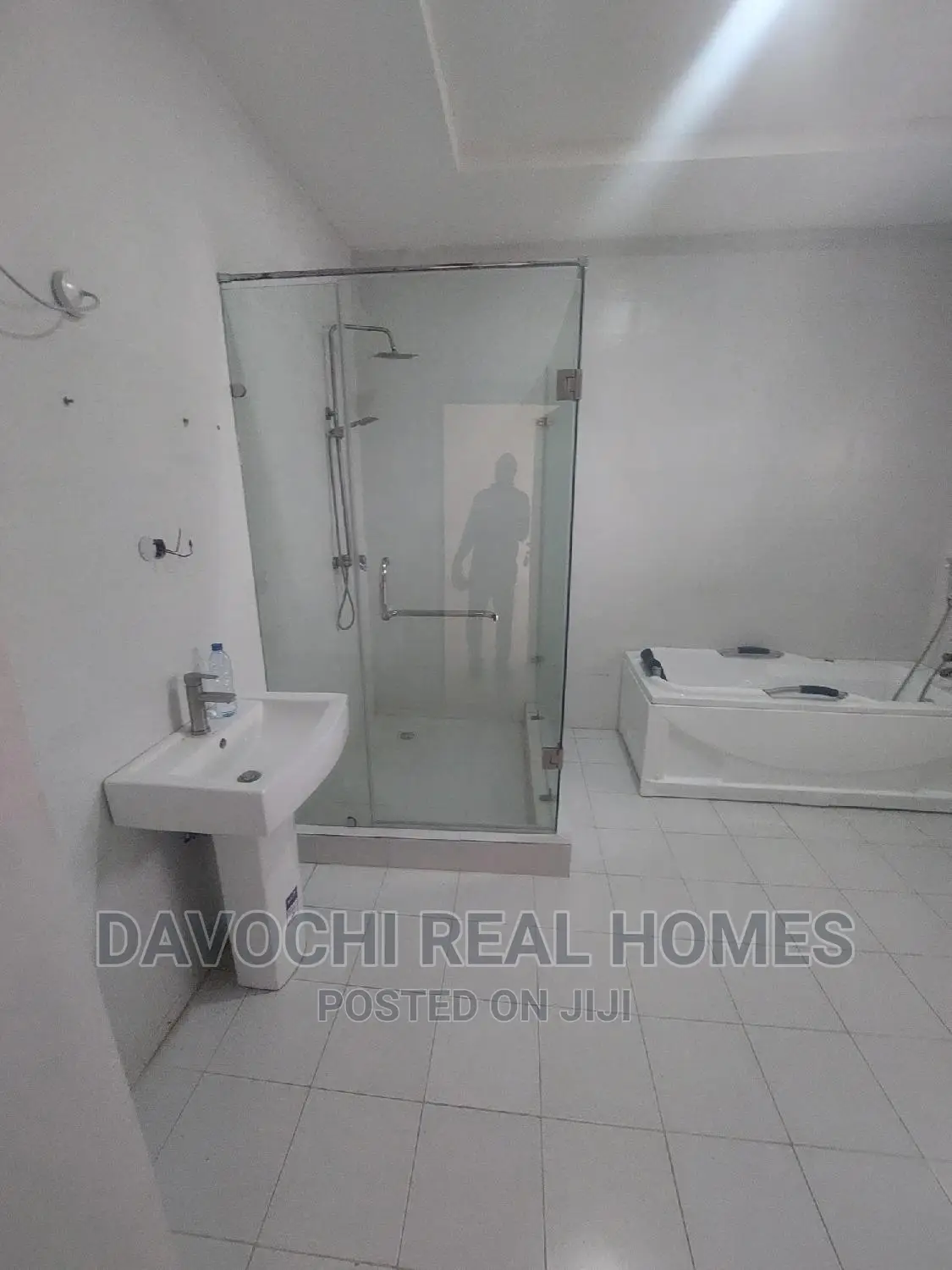 3bdrm Duplex in Orchid Road, Lekki for rent
