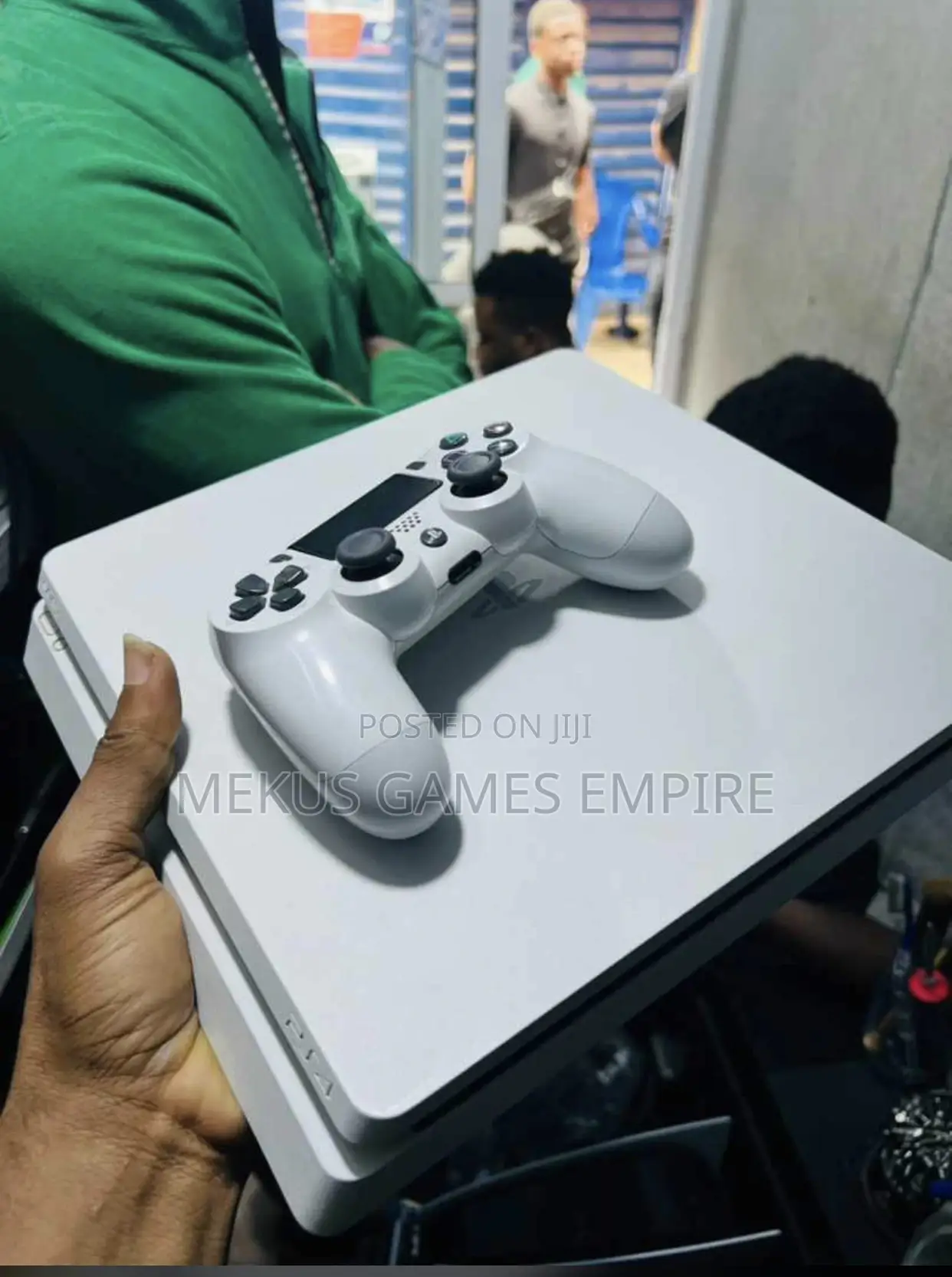 Ps4 Slim Console + 9 Installed Game Both Fifa25,Mk,Gta More