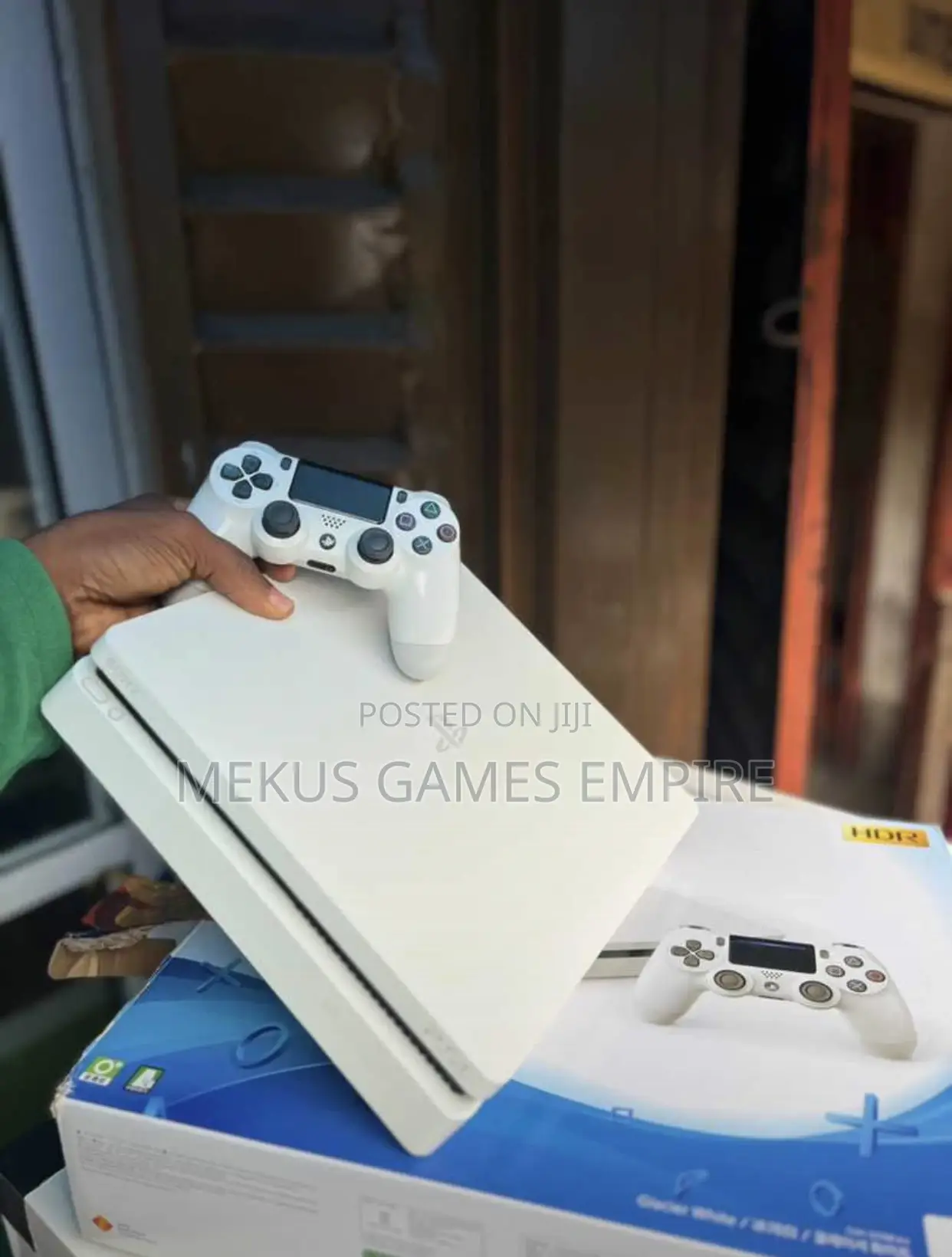 Ps4 Slim Console + 9 Installed Game Both Fifa25,Mk,Gta More