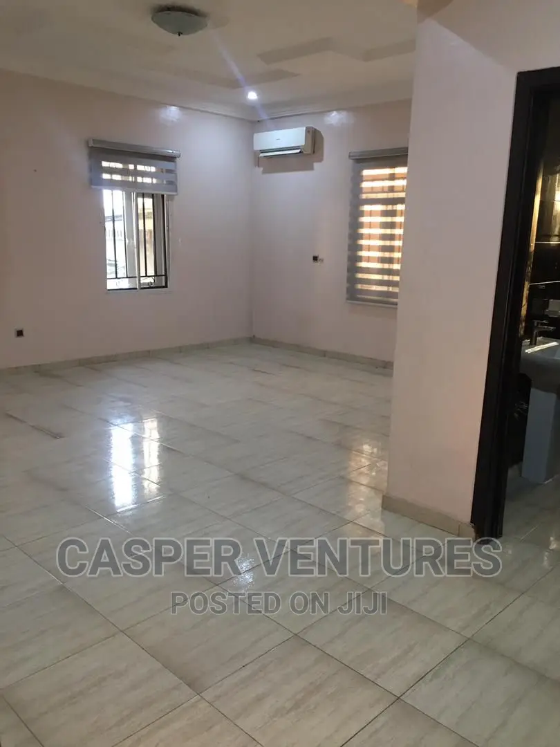 1bdrm Apartment in Idado for rent