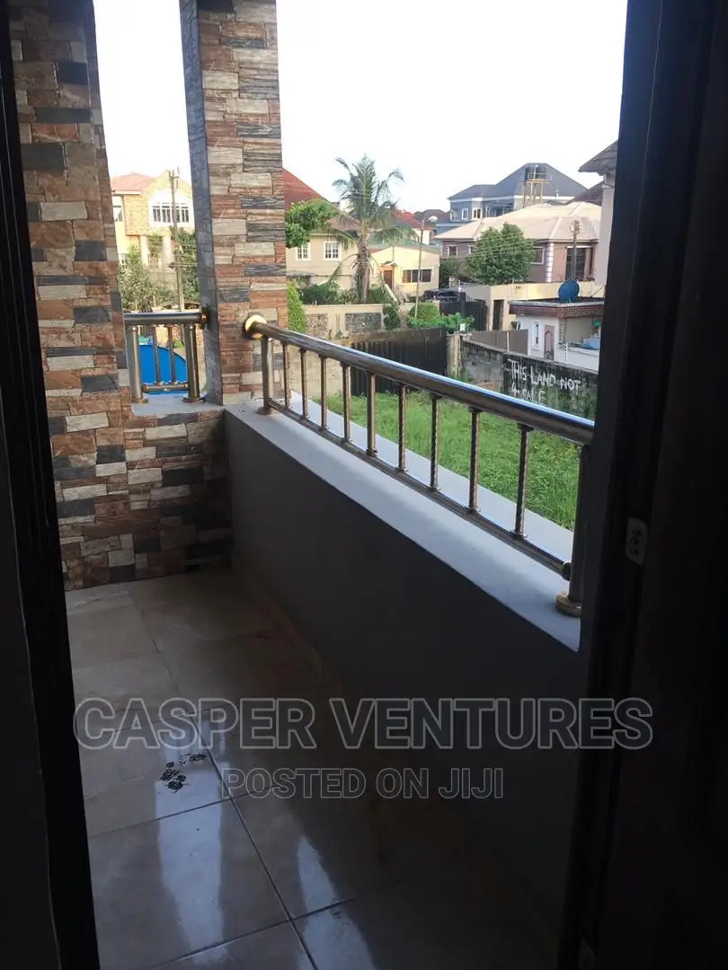 1bdrm Apartment in Idado for rent