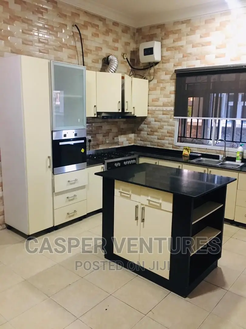 1bdrm Apartment in Idado for rent