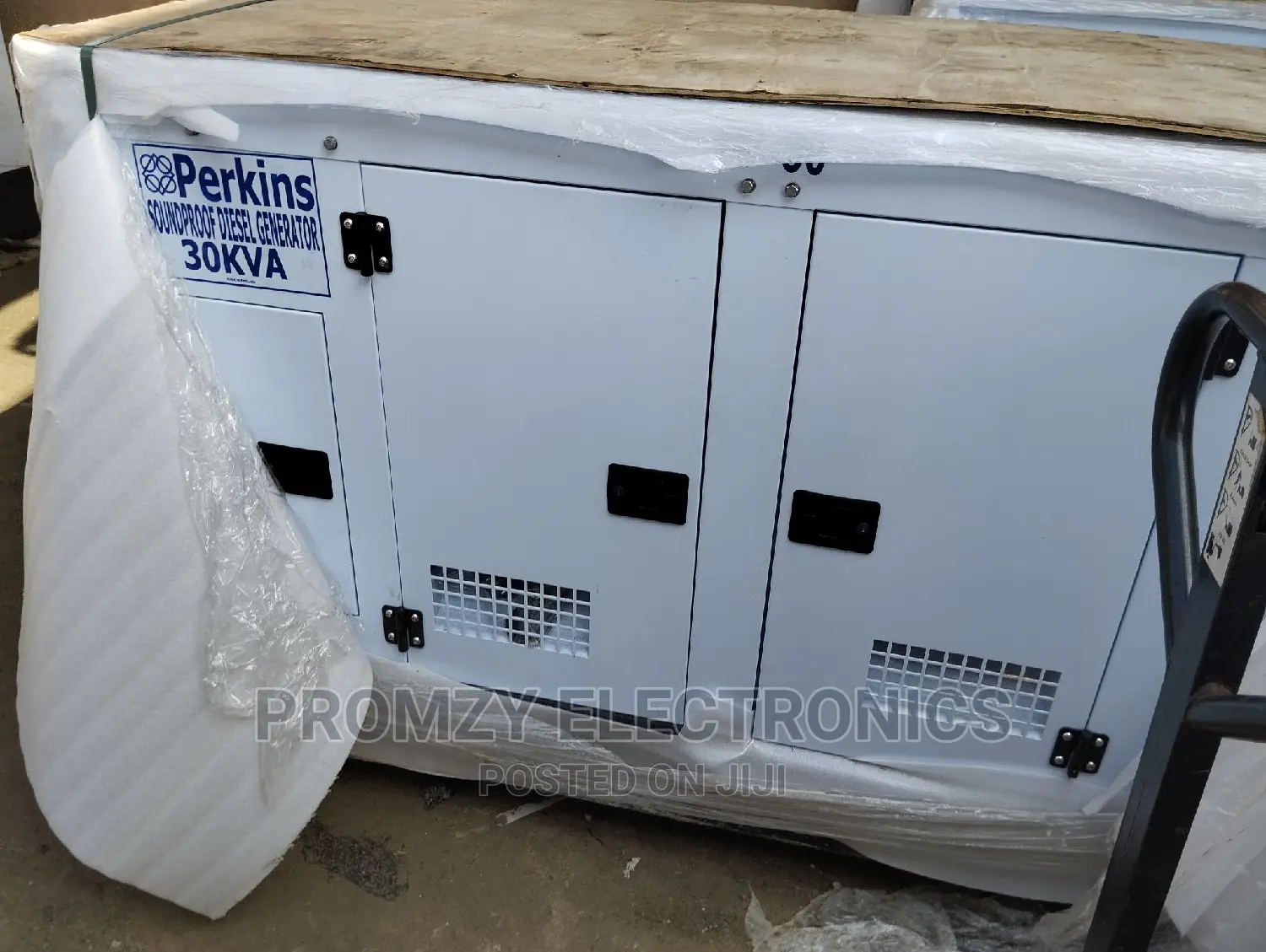 Perkins Diesel Soundproof Generator