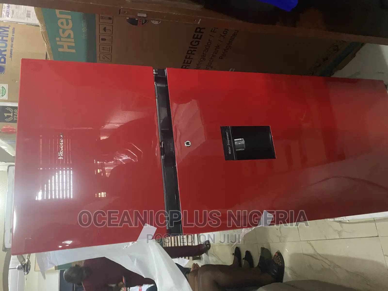 Buy Hisense 204 Liters Double Door Refrigerator With Water