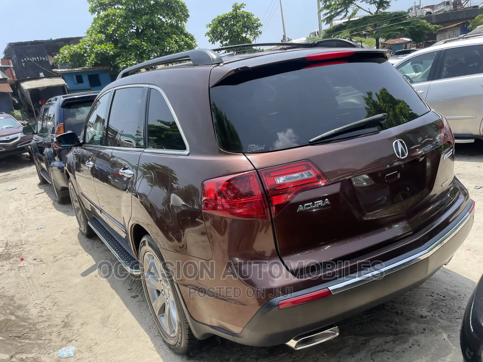 Acura MDX Technology Package SUV AWD (3.7L 6cyl 6A) 2011 Brown