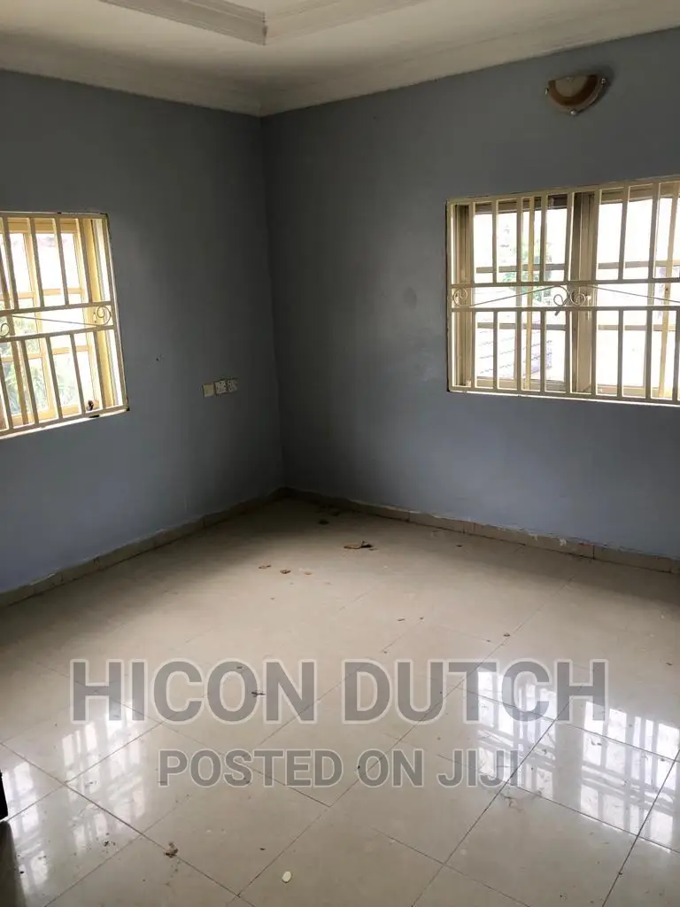 3bdrm Block of Flats in Gwarimpa Main, Gwarinpa for rent