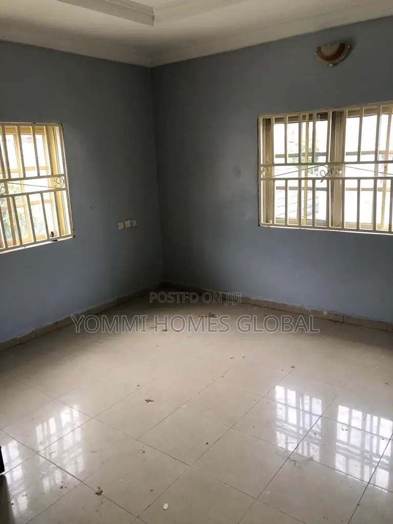 3bdrm Block of Flats in Gwarimpa Main, Gwarinpa for rent