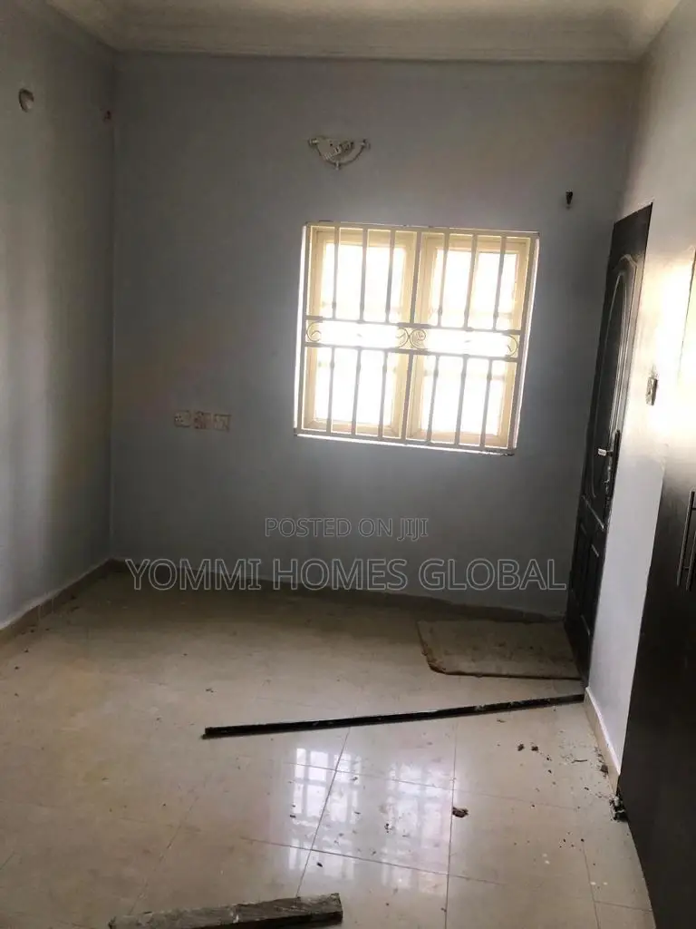 3bdrm Block of Flats in Gwarimpa Main, Gwarinpa for rent