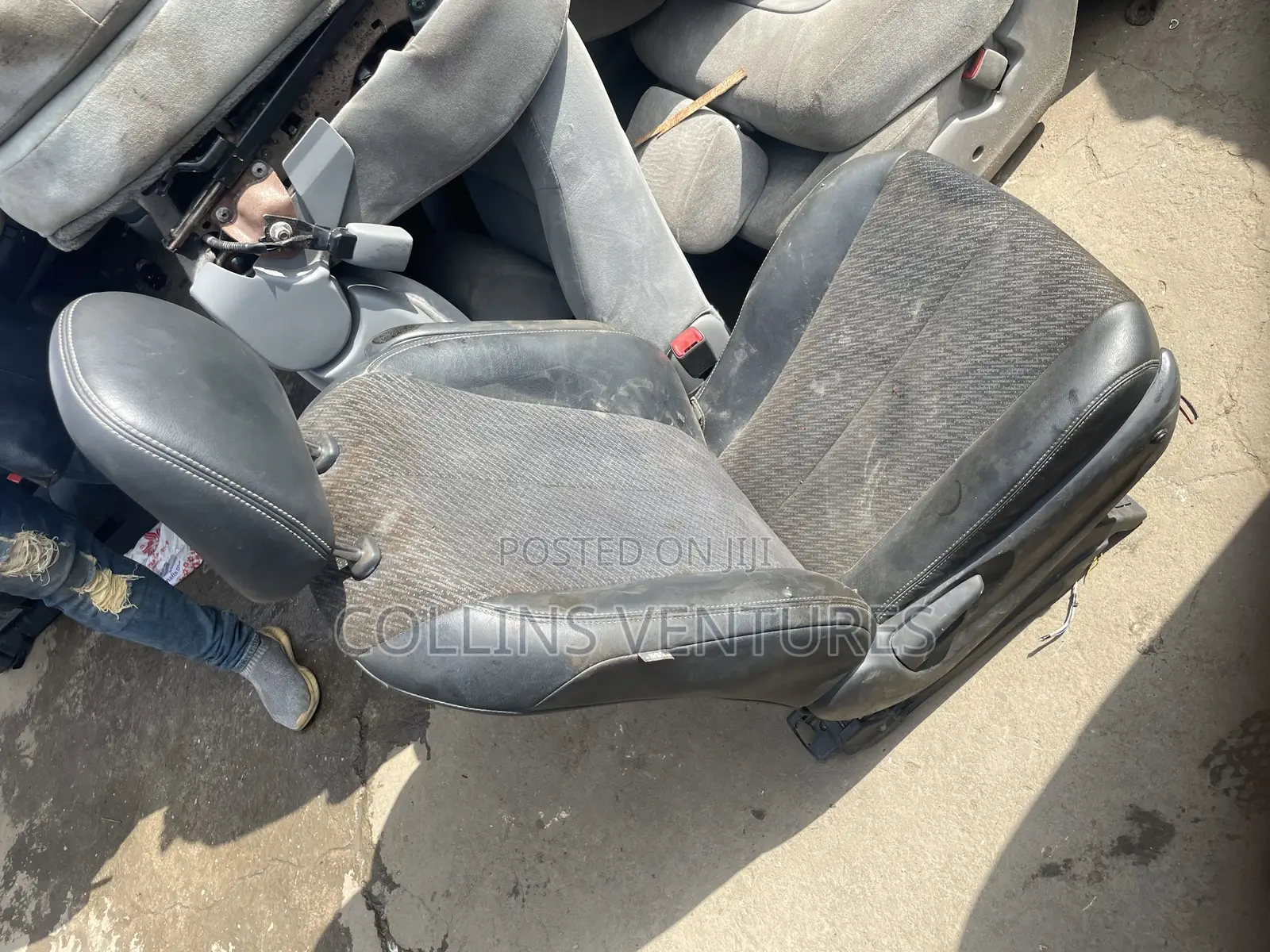 Complete Seat Toyota Sienna 2014-18