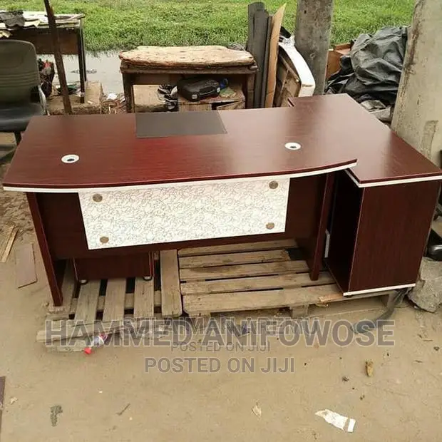 Executive Office Table Furnitures