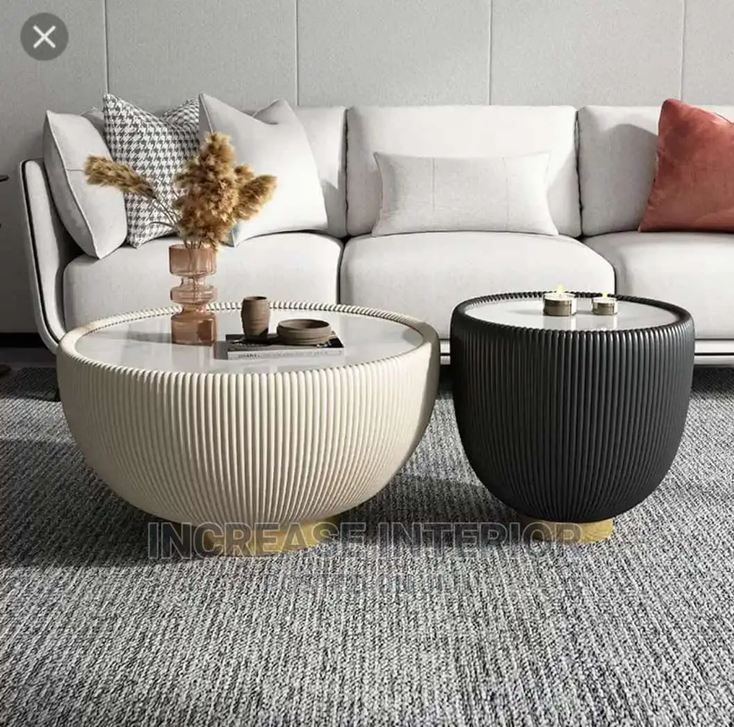 Quality Imported Centre Table With Side Stools