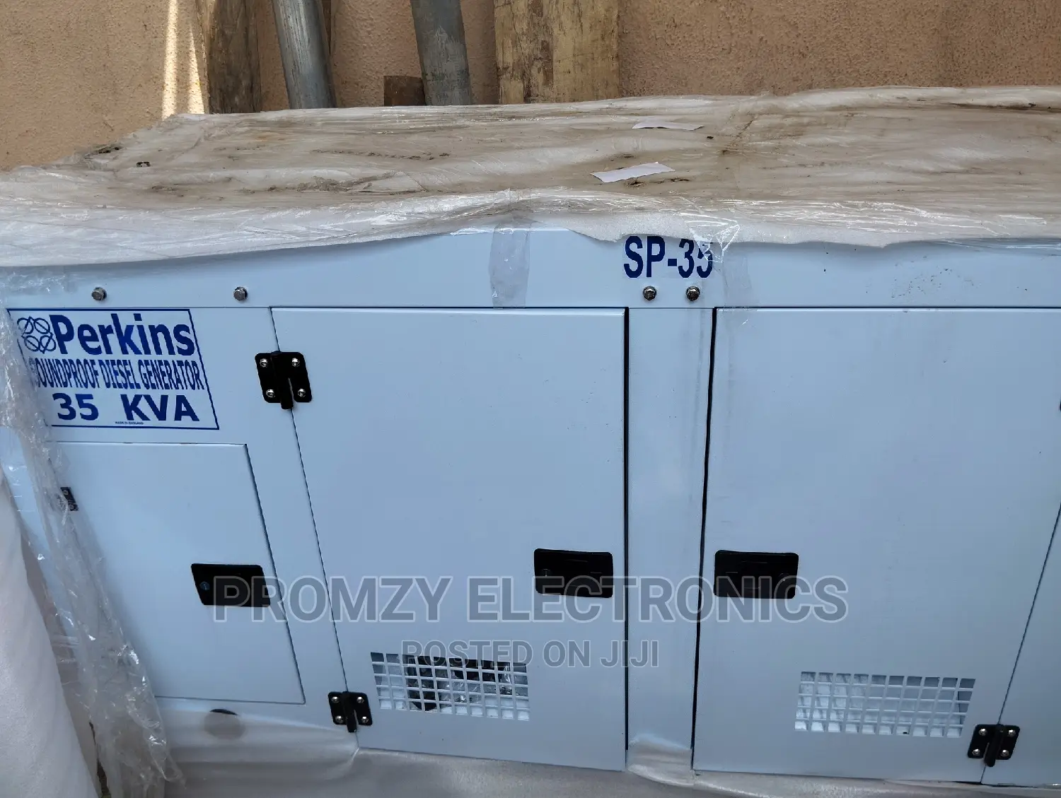 Perkins 35kva Diesel Soundproof Generator