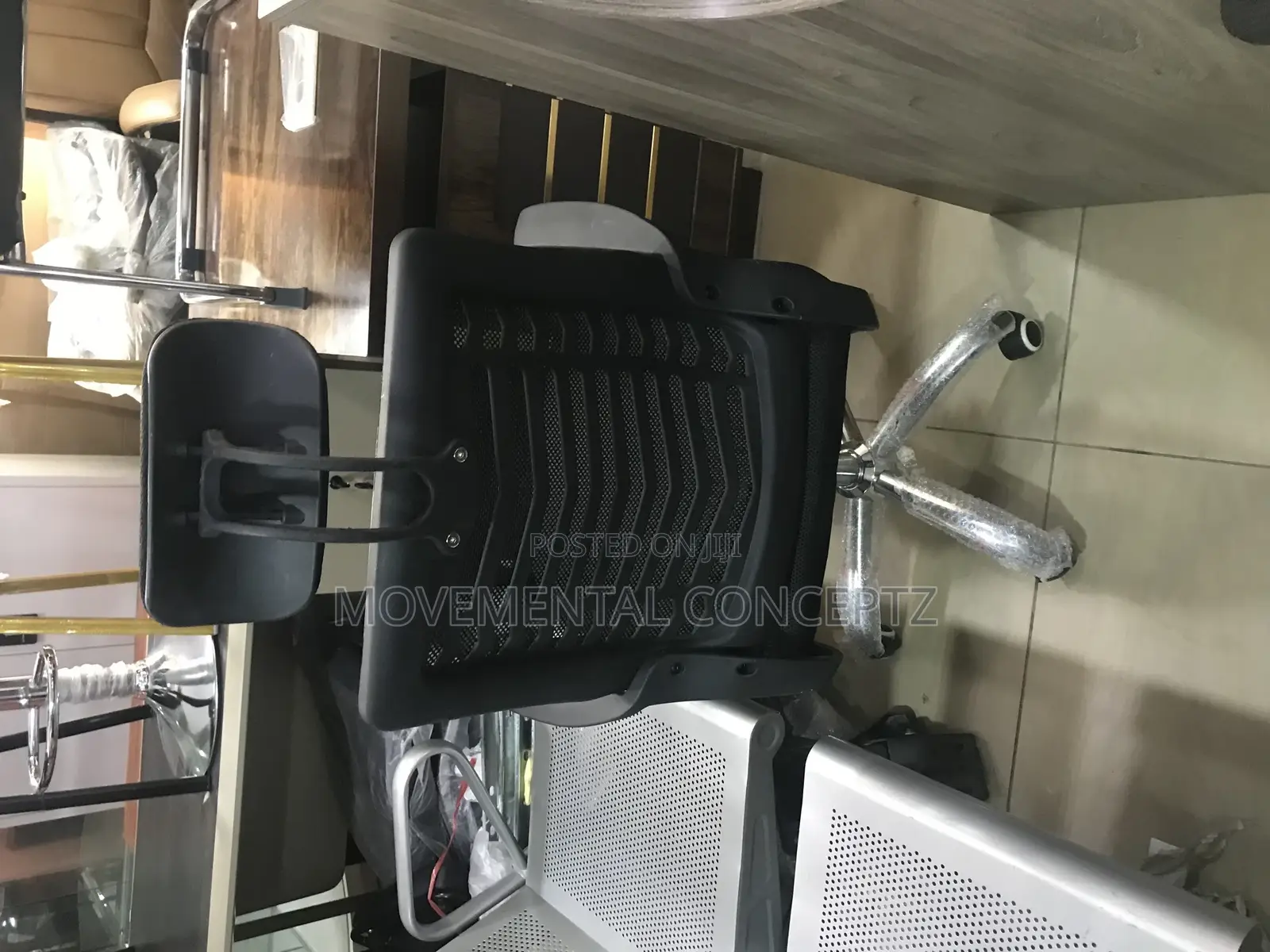 Office Chair Swivel With Headrest