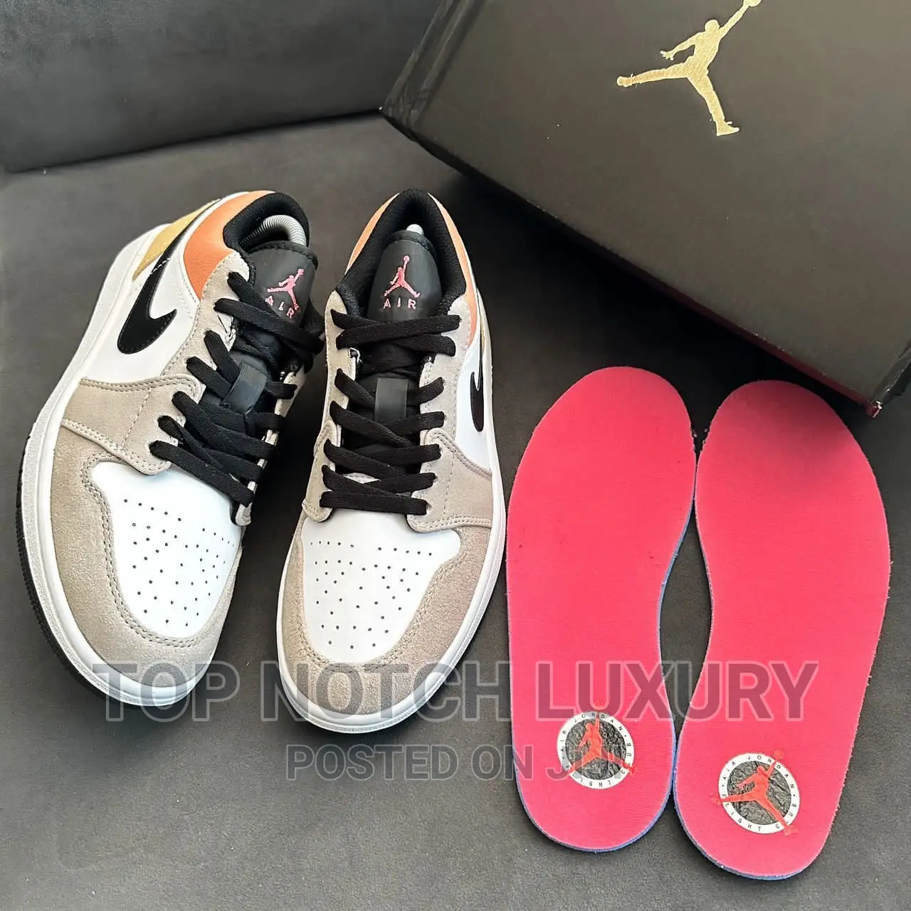 *Flight Club X Air Jordan 1 Low SE “The Fly Way