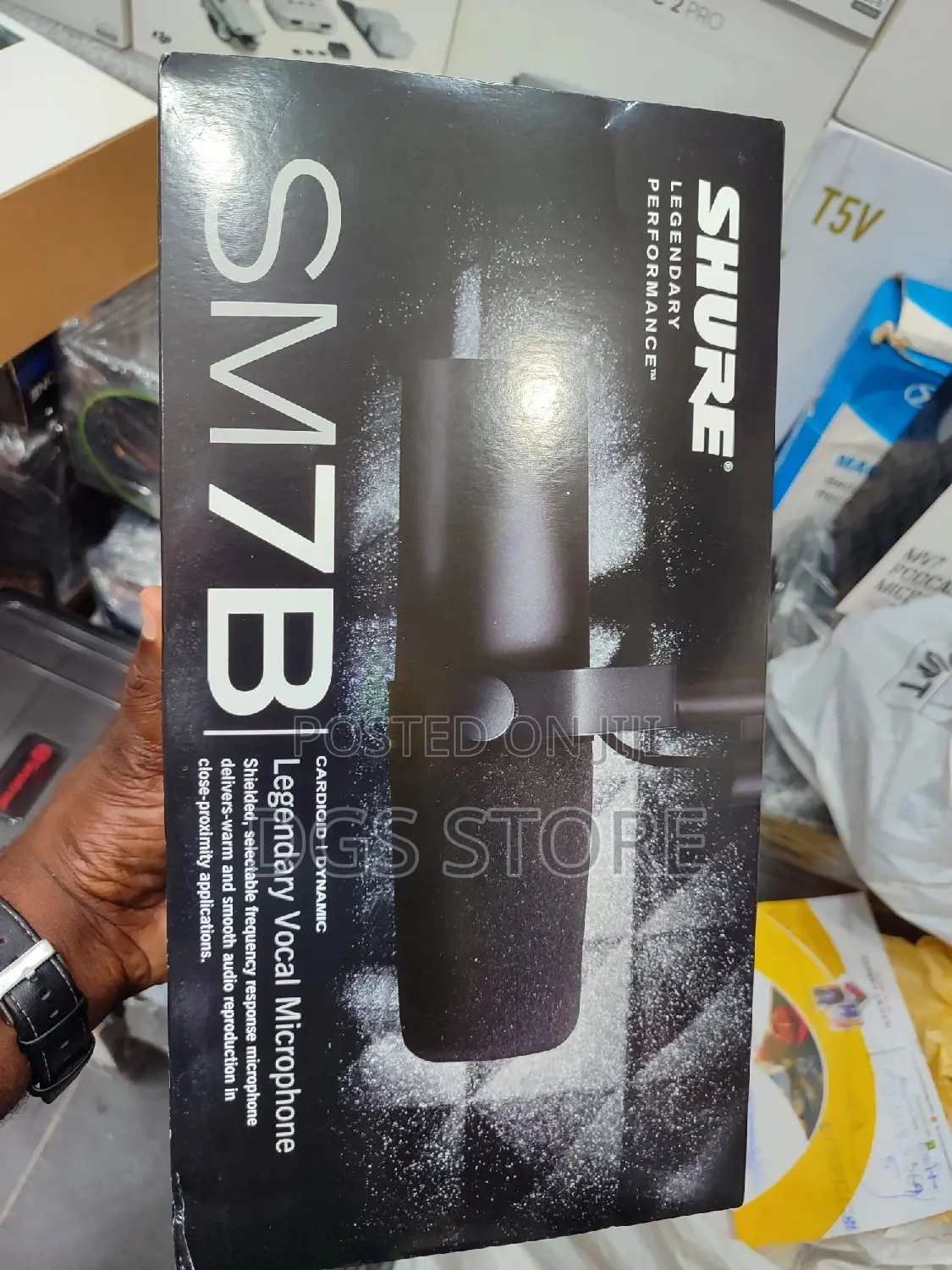 Shure SM7B Cardioid Dynamic Legendary Vocal Microphone