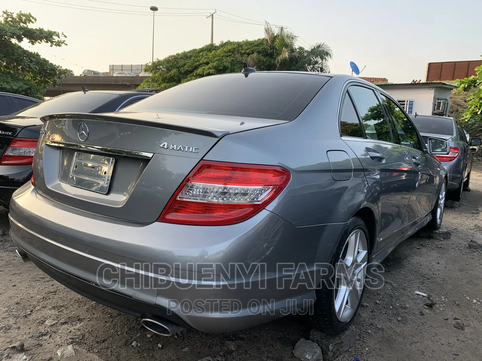 Mercedes-Benz C300 2010 Gray