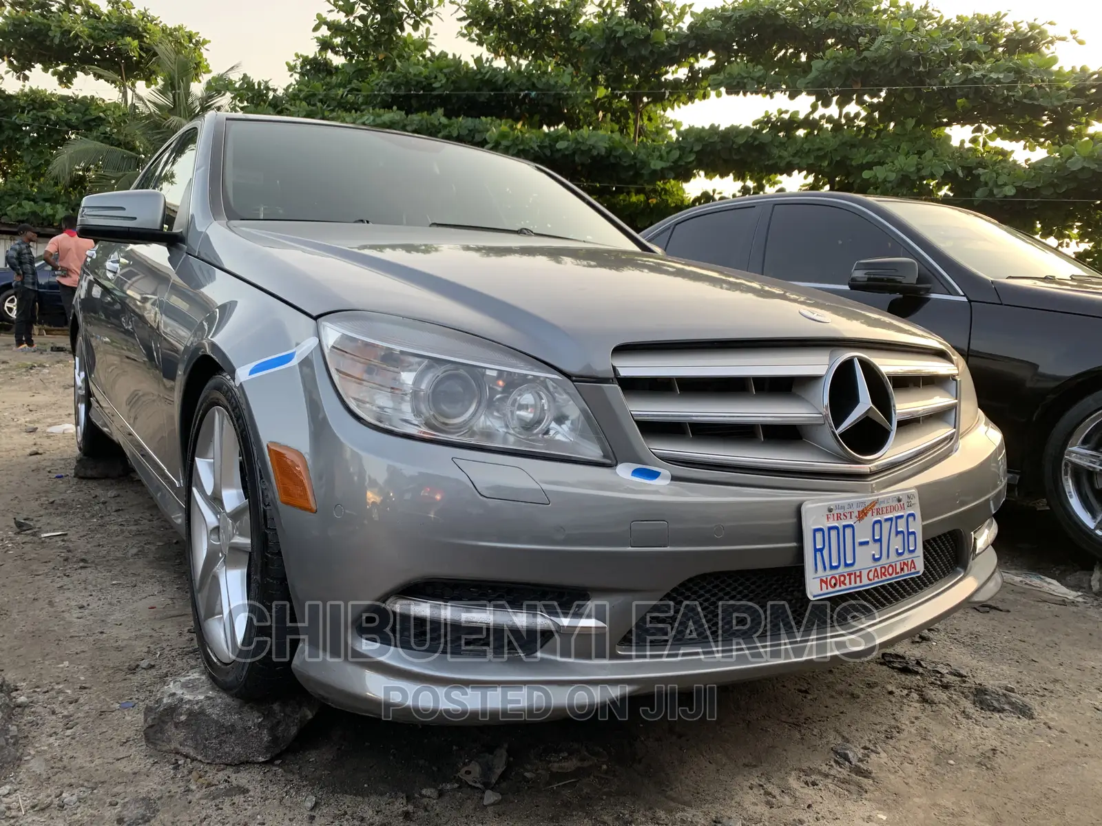 Mercedes-Benz C300 2010 Gray